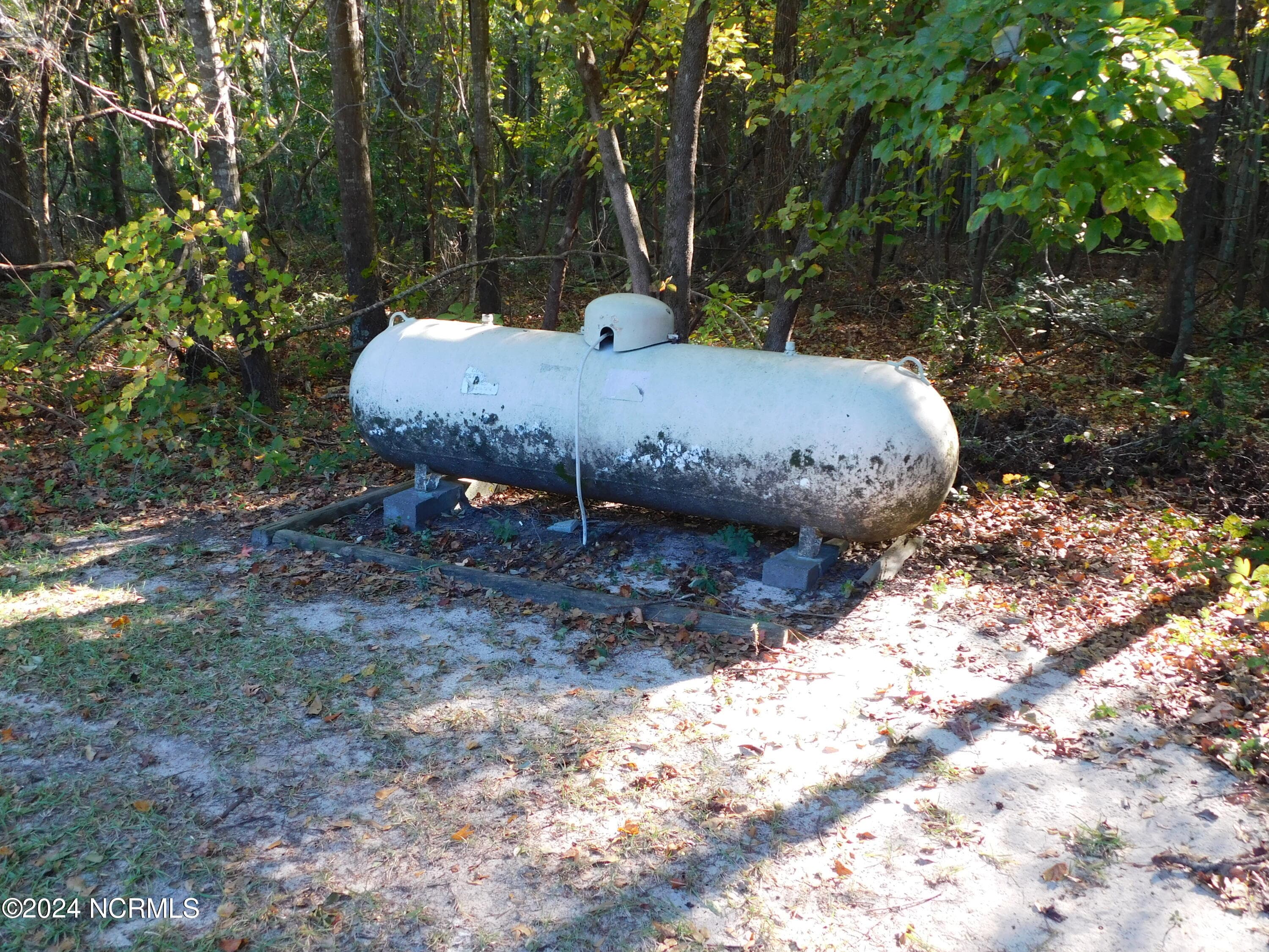 Improved at 11121 Turnpike Road, Laurinburg, NC 28352, photo 22 of 69