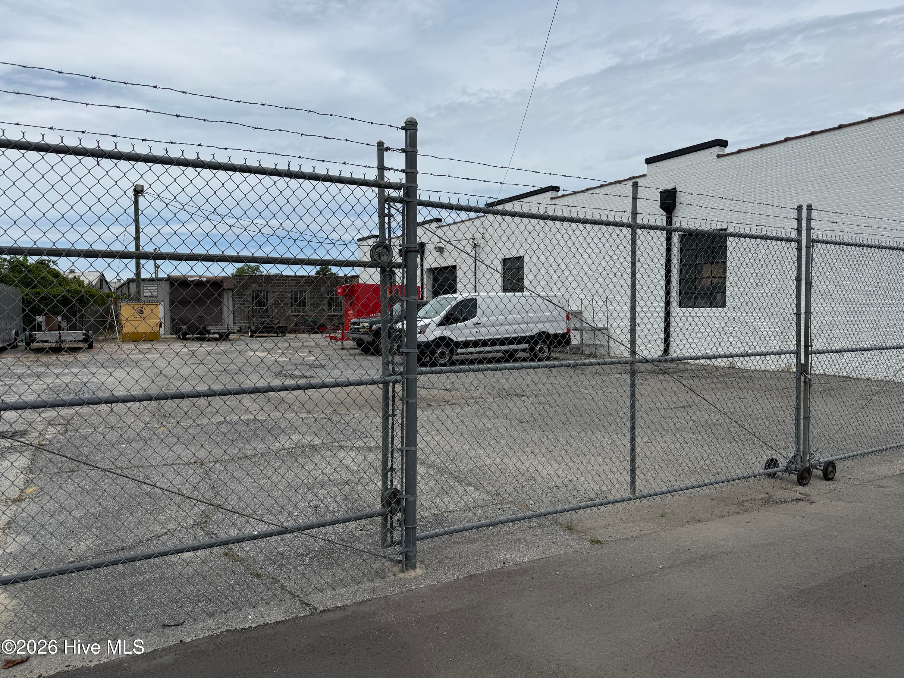 Commercial Sale at 424 Hackney Avenue, Washington, NC 27889, photo 34 of 47