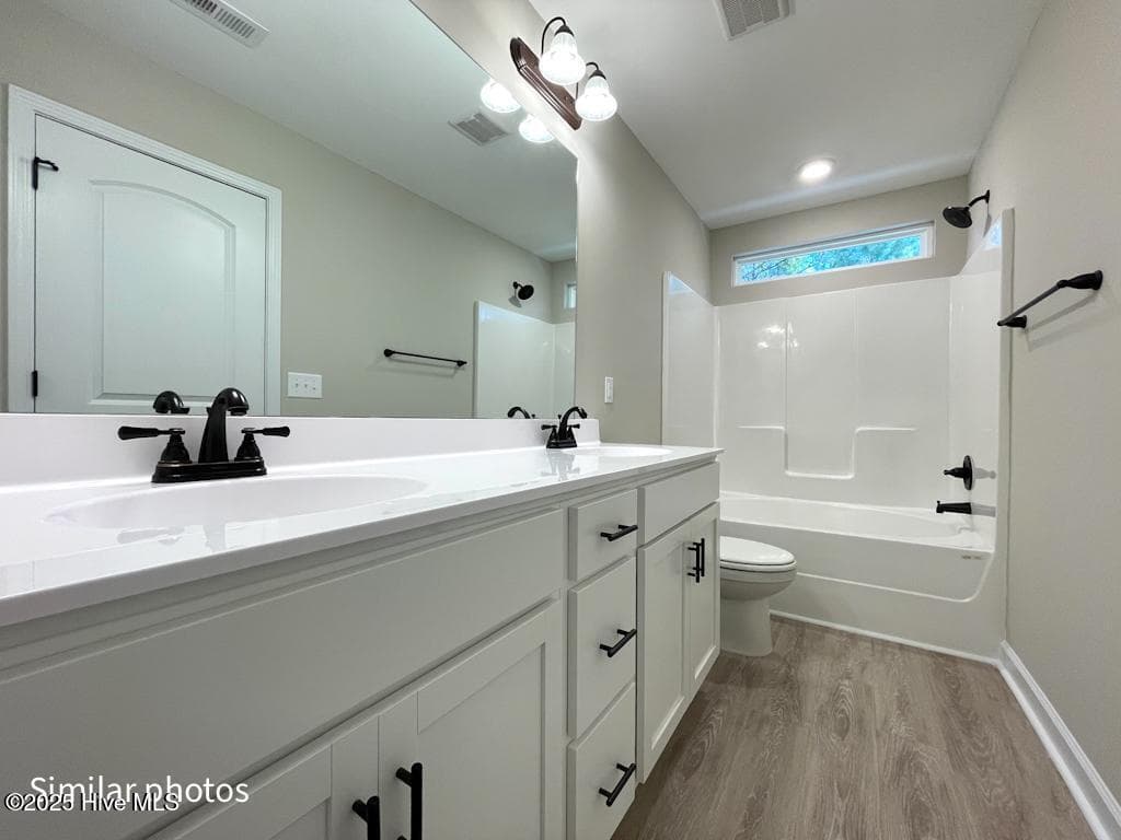 Townhouse at 721 Cross Bridge Way, Sneads Ferry, NC 28460, photo 16 of 19