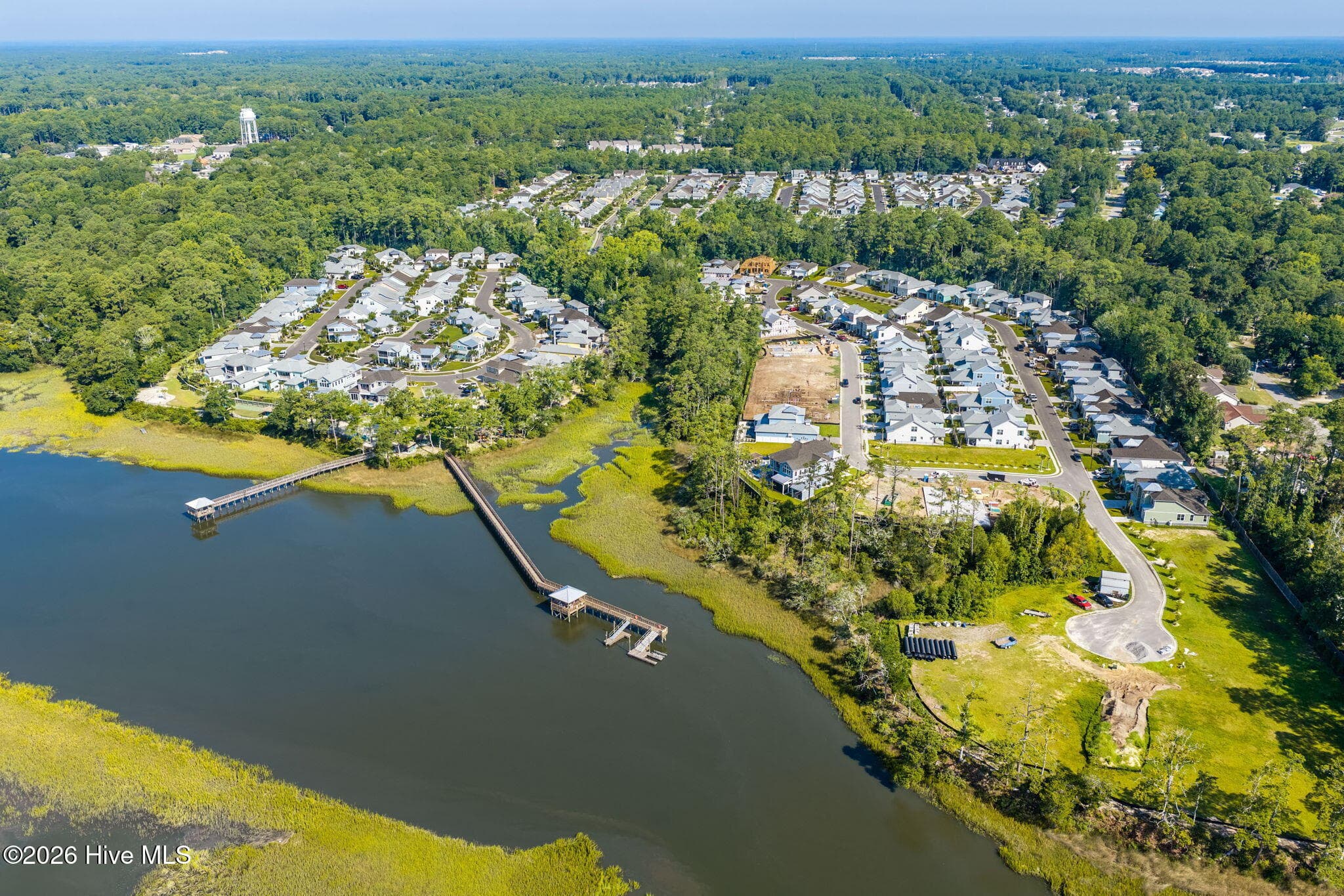 Single Family Residence at 2016 Manor Parc Drive, Calabash, NC 28467, photo 97 of 127