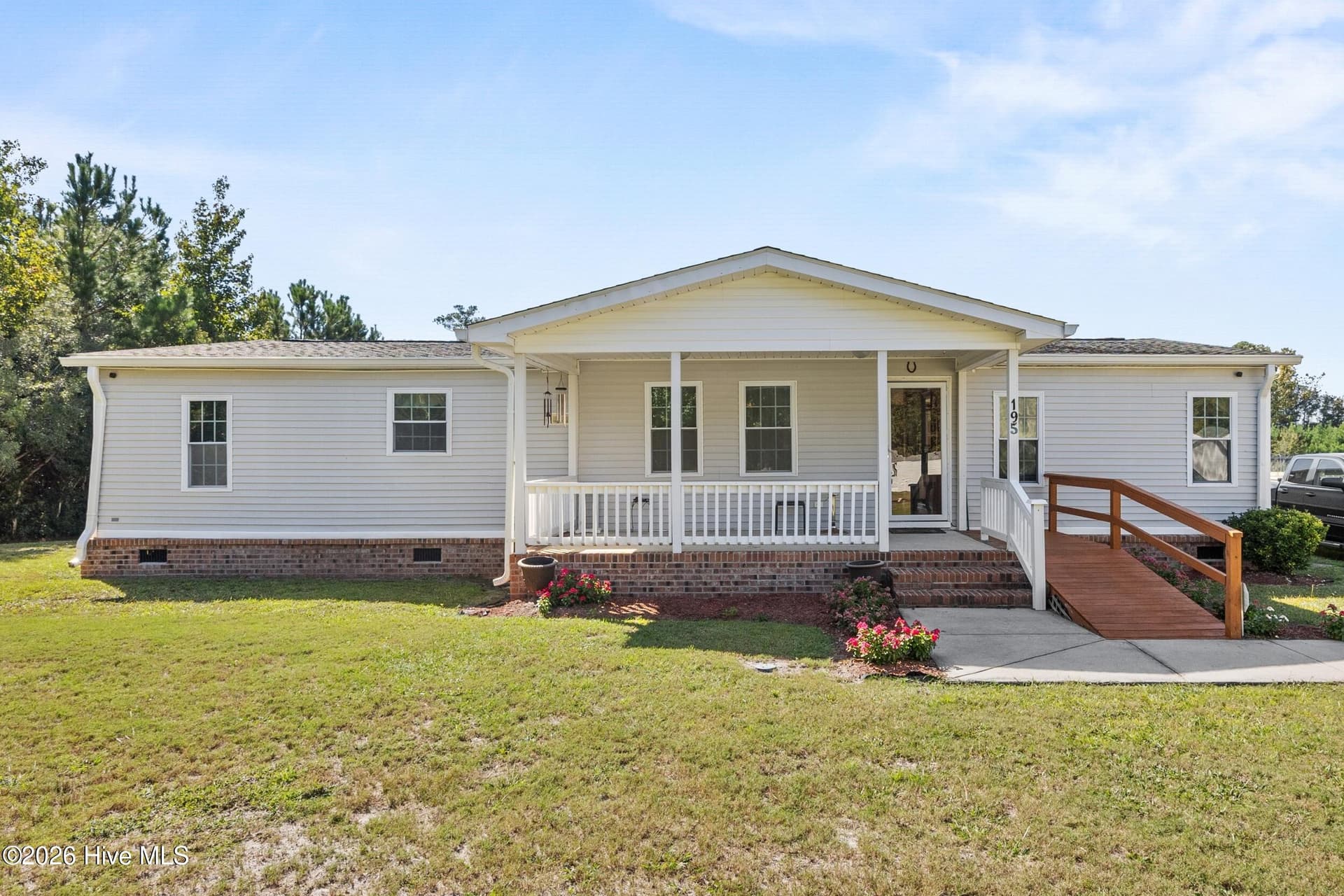 195 Calabash Road NW, Calabash, NC 28467
