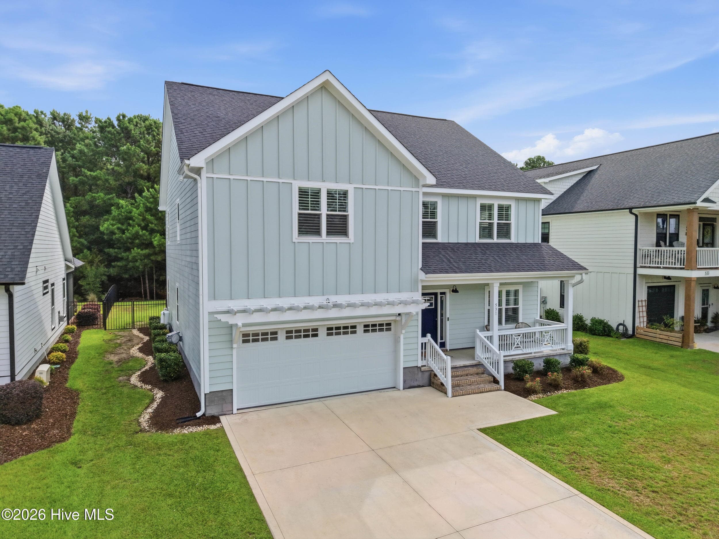 Single Family Residence at 531 Moss Lake Lane, Holly Ridge, NC 28445, photo 6 of 86