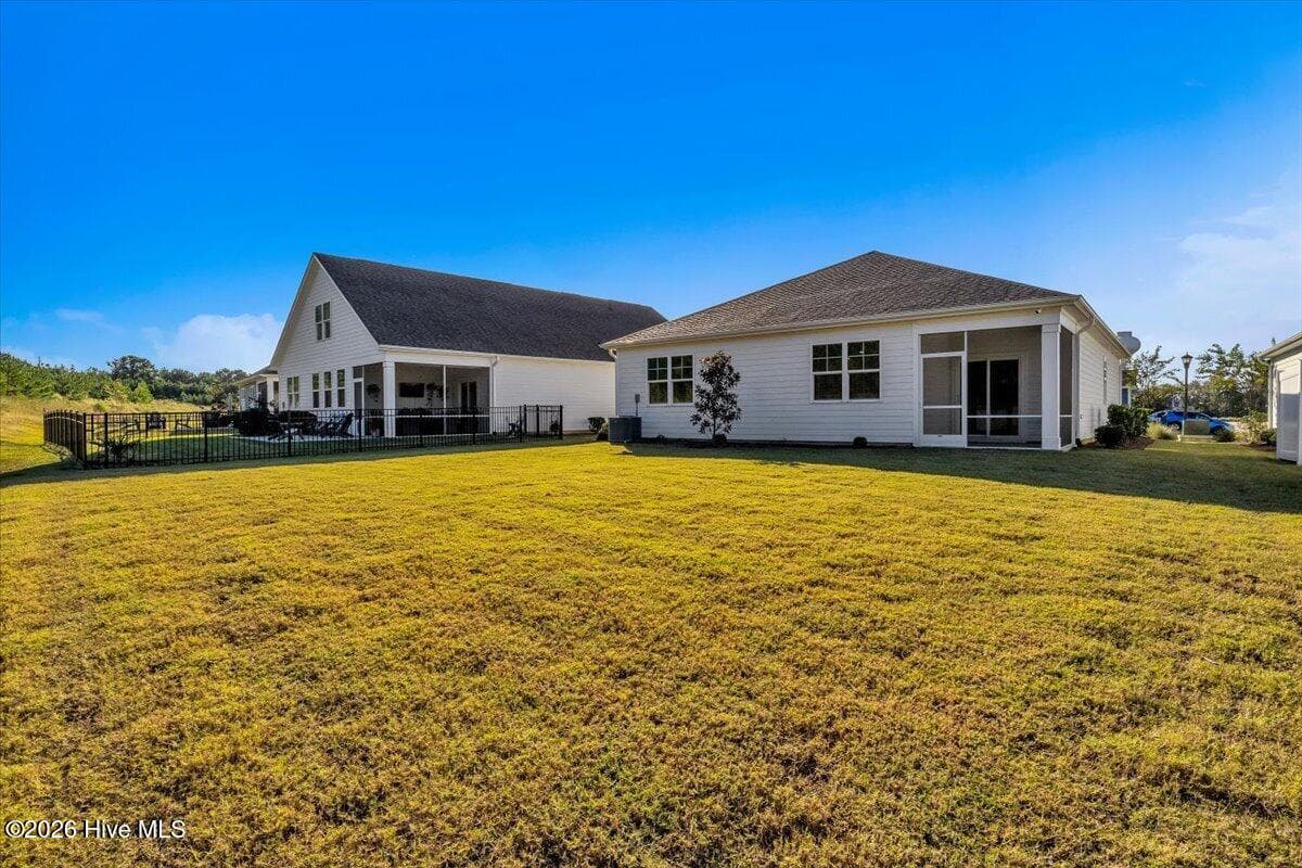 Single Family Residence at 3109 Lochgreen Circle, Leland, NC 28451, photo 32 of 60
