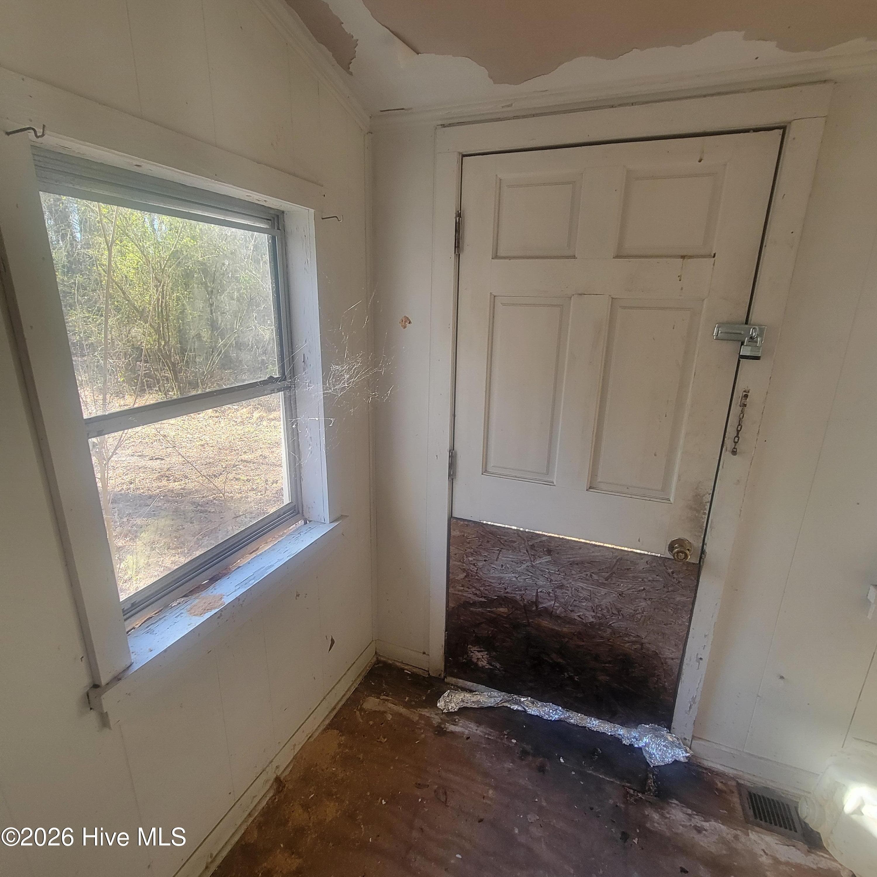 Improved at 2105 Nc Highway 53 E, Burgaw, NC 28425, photo 13 of 13