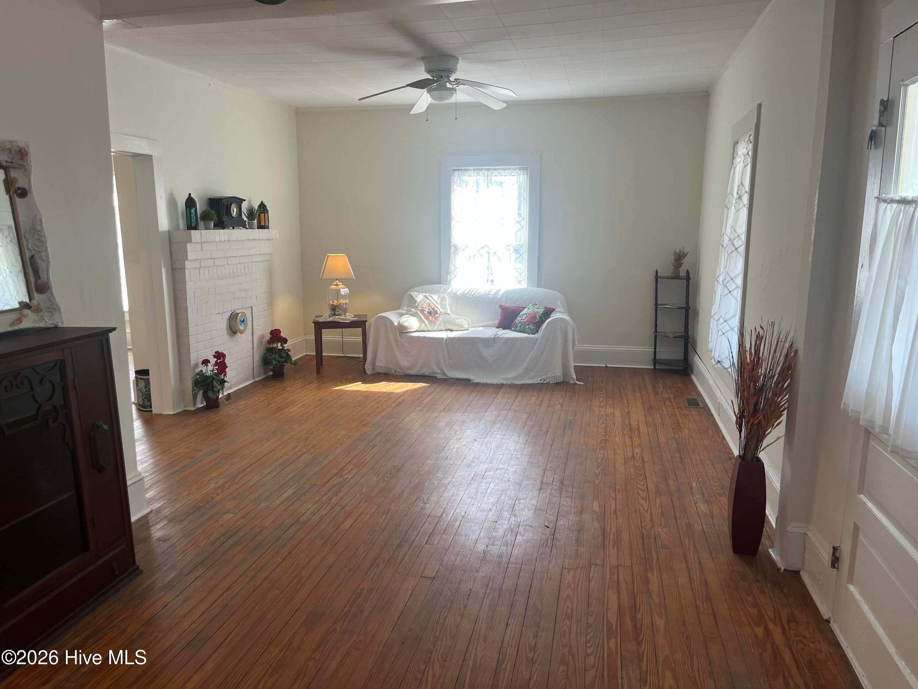 Business at 122 W 5th Street, Washington, NC 27889, photo 5 of 81