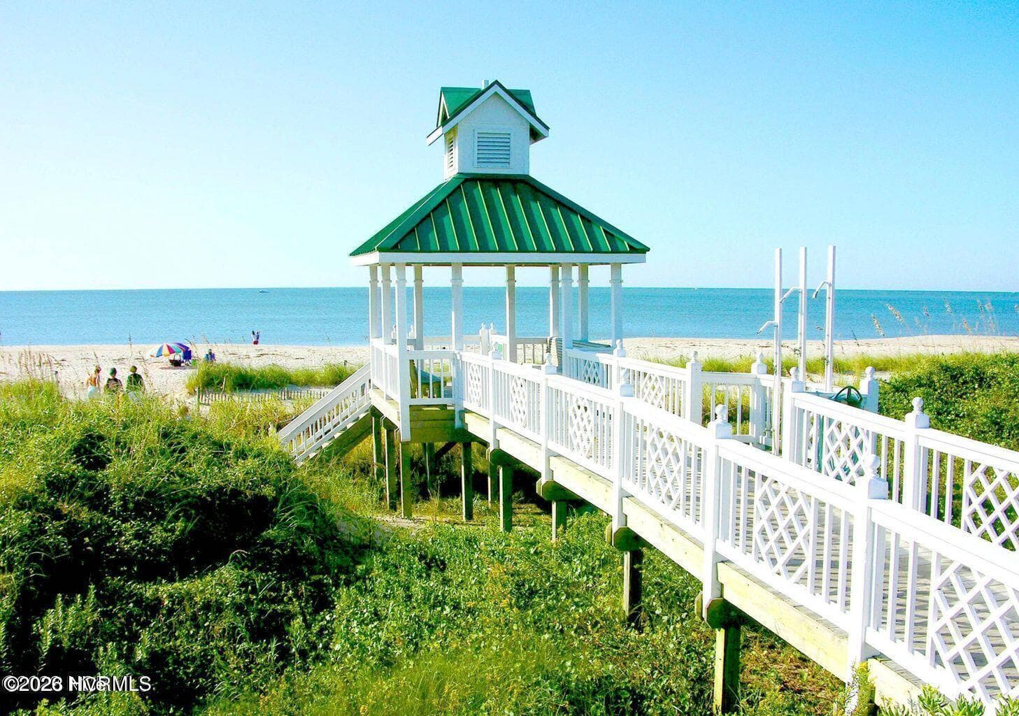 Private beach club on Oak Island with private parking - 2775 Long Bay Drive SE, Southport, NC 28461