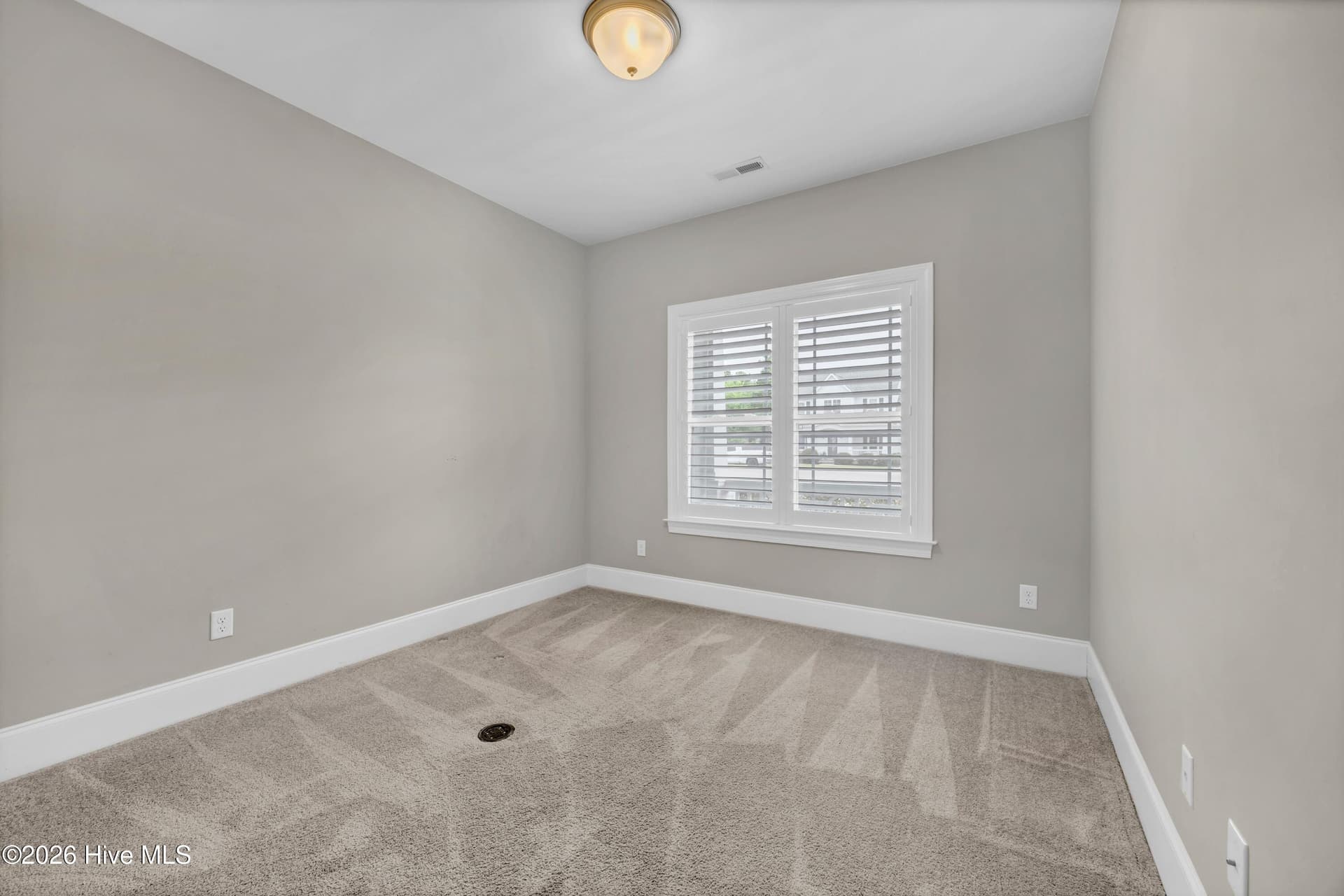 Single Family Residence at 912 Hazel Bill Court, Wilmington, NC 28409, photo 19 of 30