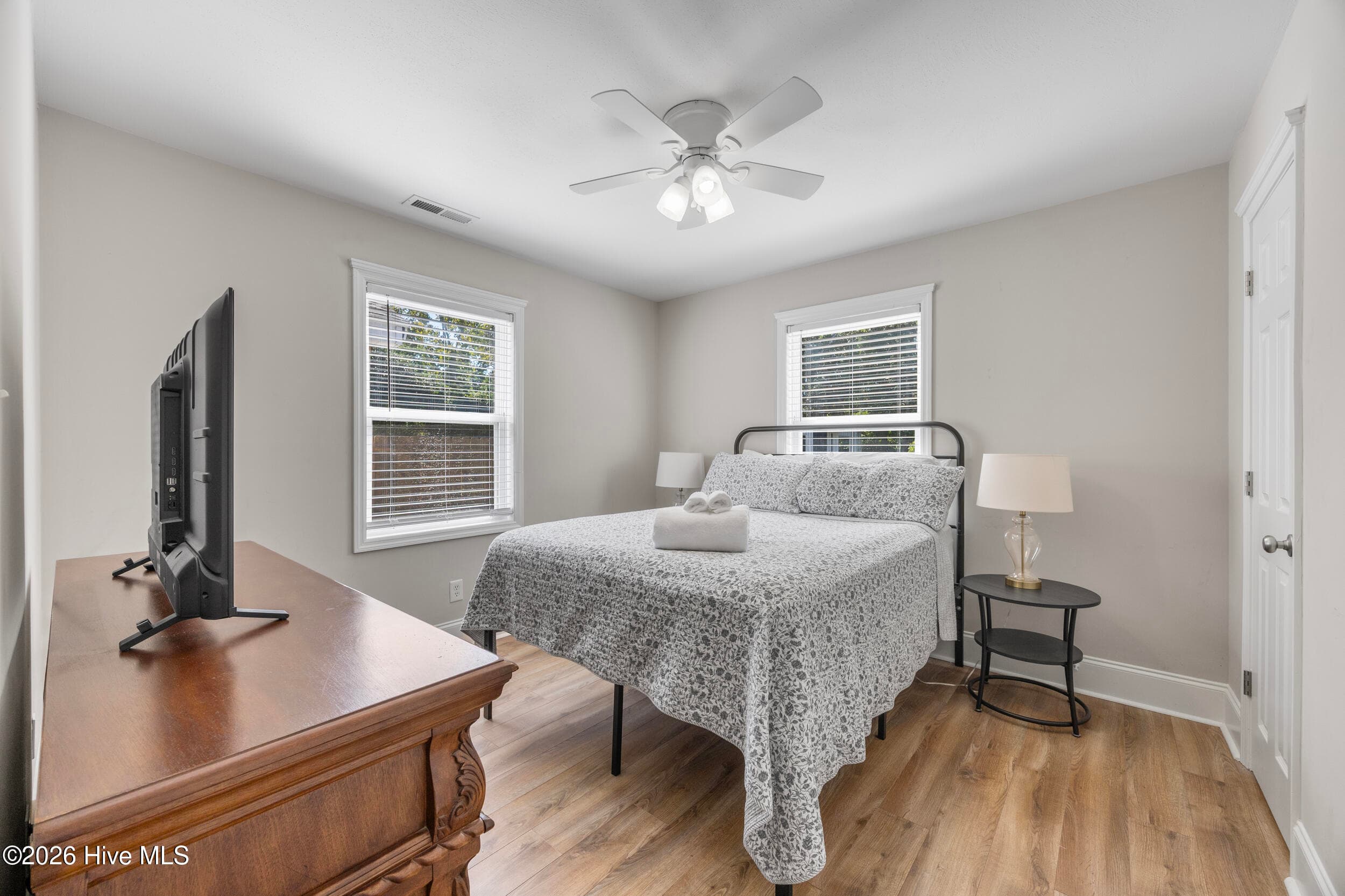 Single Family Residence at 1112 S 10th Street, Wilmington, NC 28401, photo 14 of 27