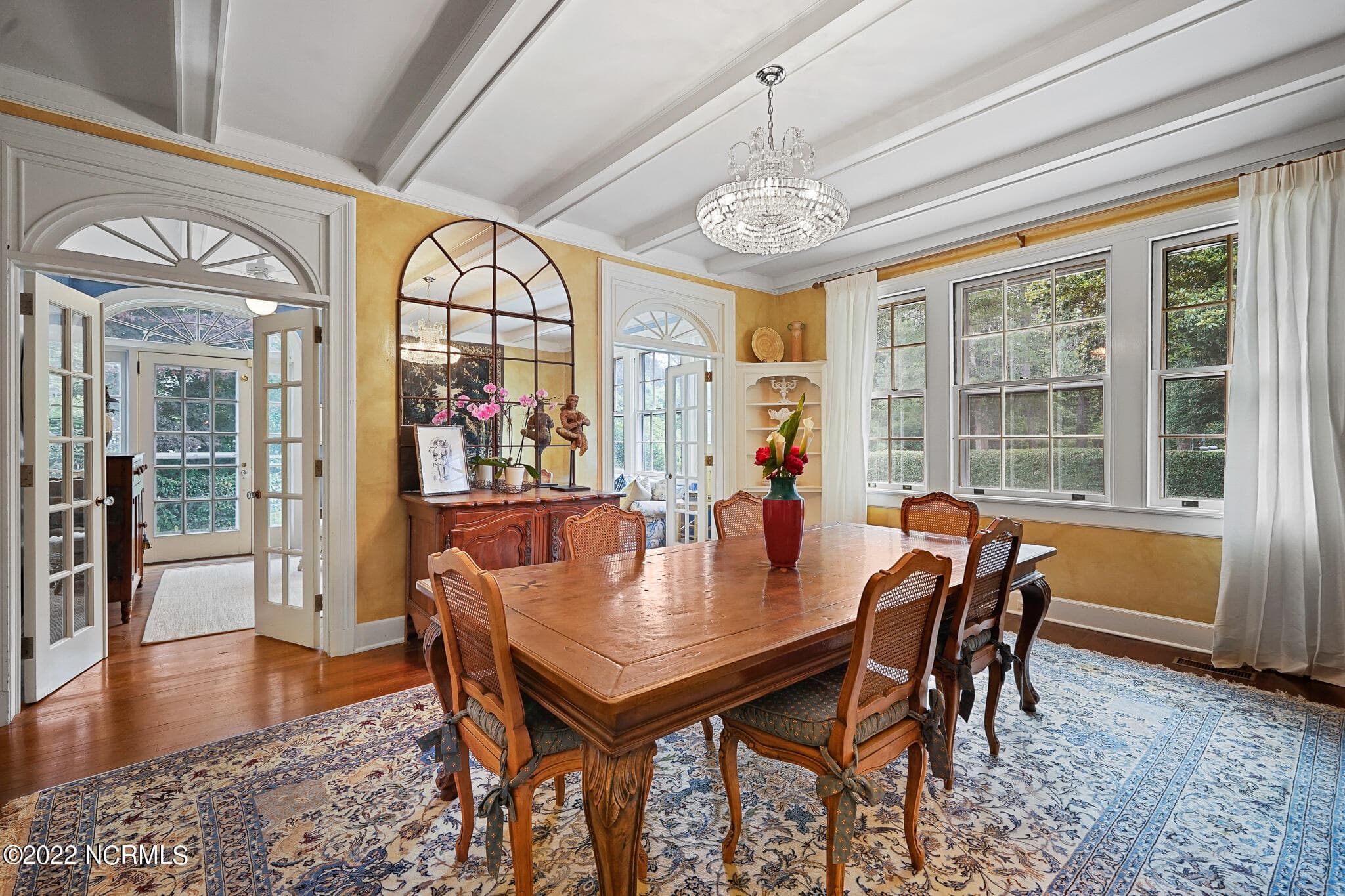 Single Family Residence at 50 Mccaskill Road W, Pinehurst, NC 28374, photo 2 of 5