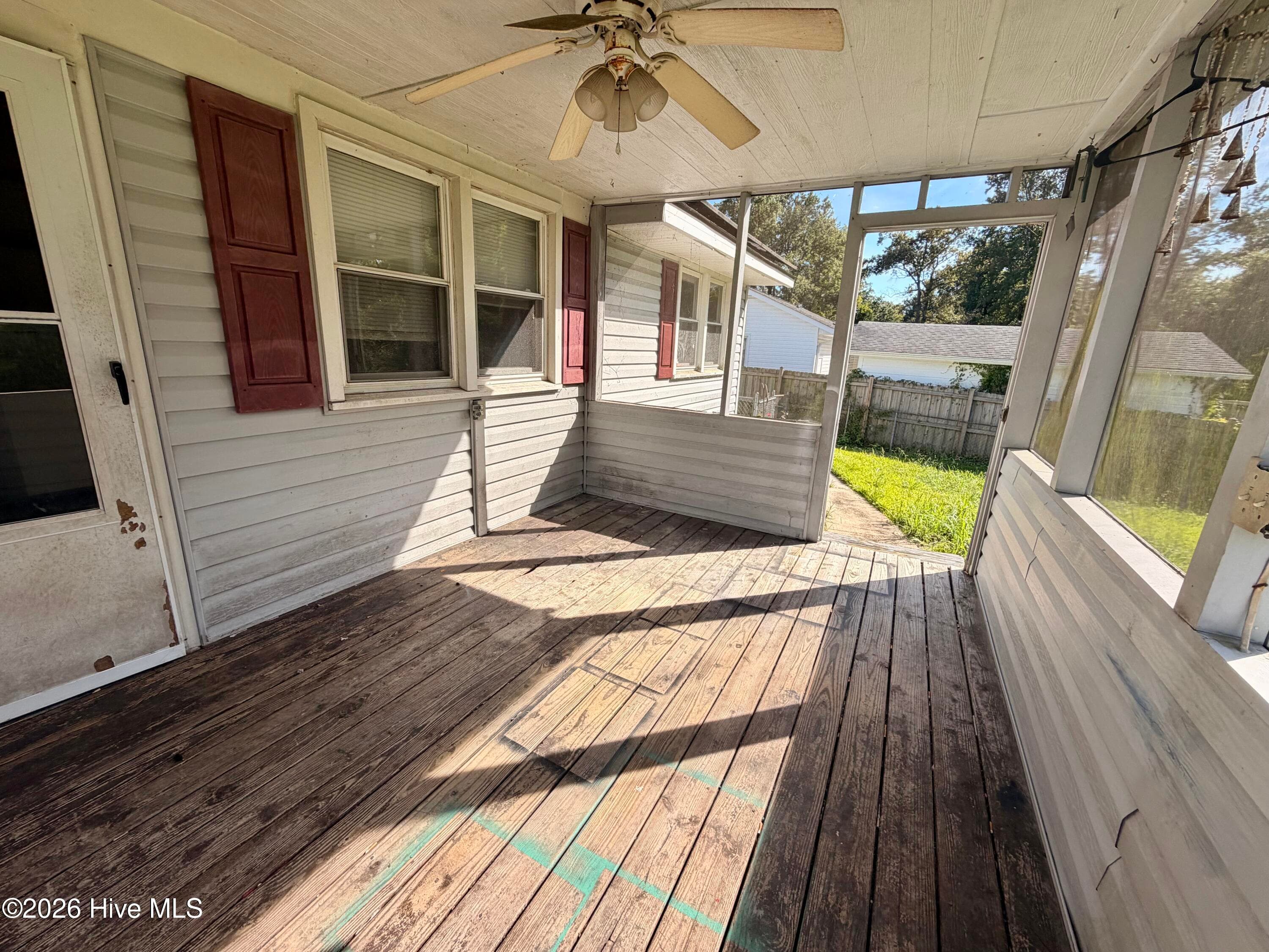 Single Family Residence at 113 Bosco Drive, Jacksonville, NC 28540, photo 31 of 35