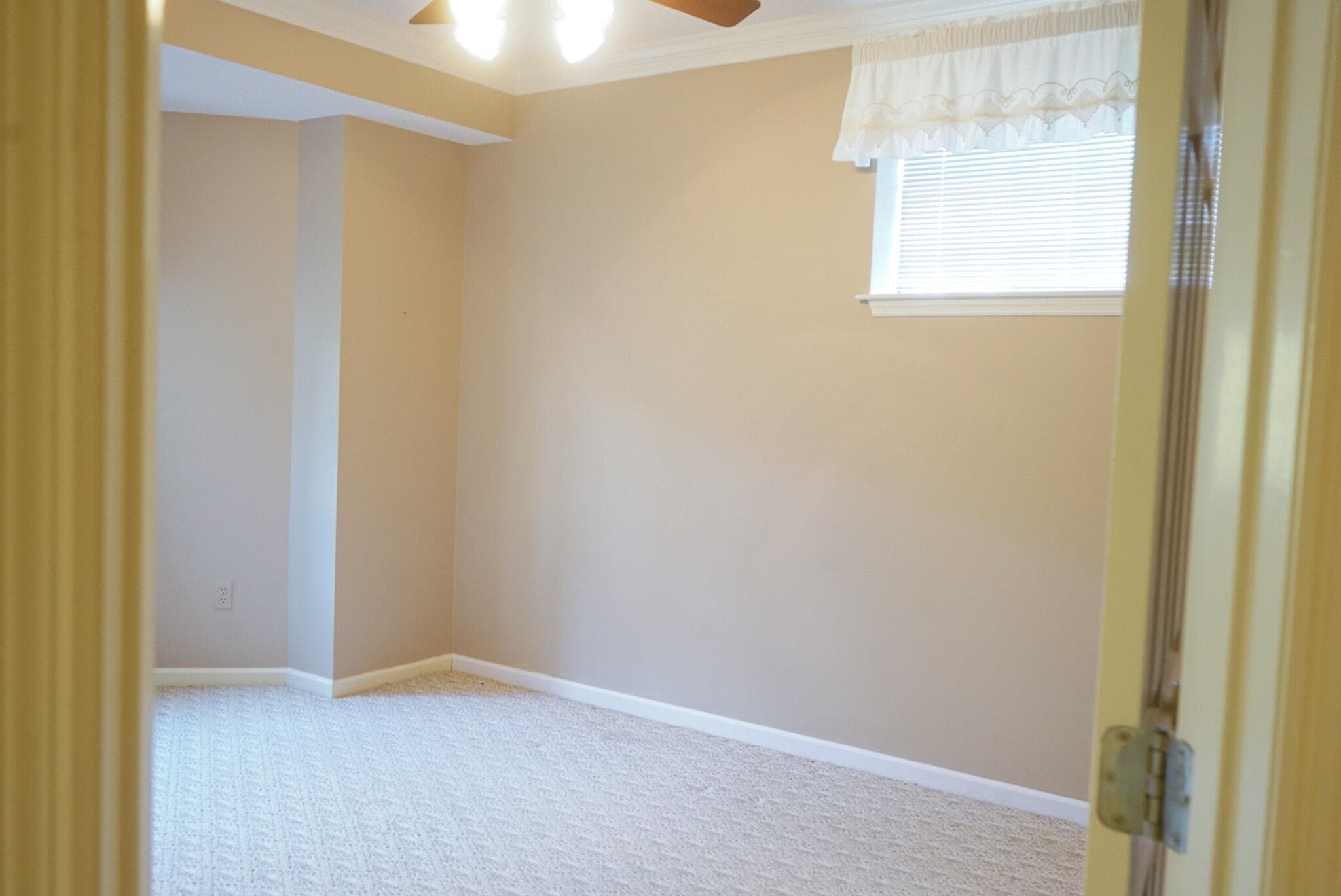 Single Family Residence at 409 Serenity Cove, McCormick, SC 29835, photo 53 of 67