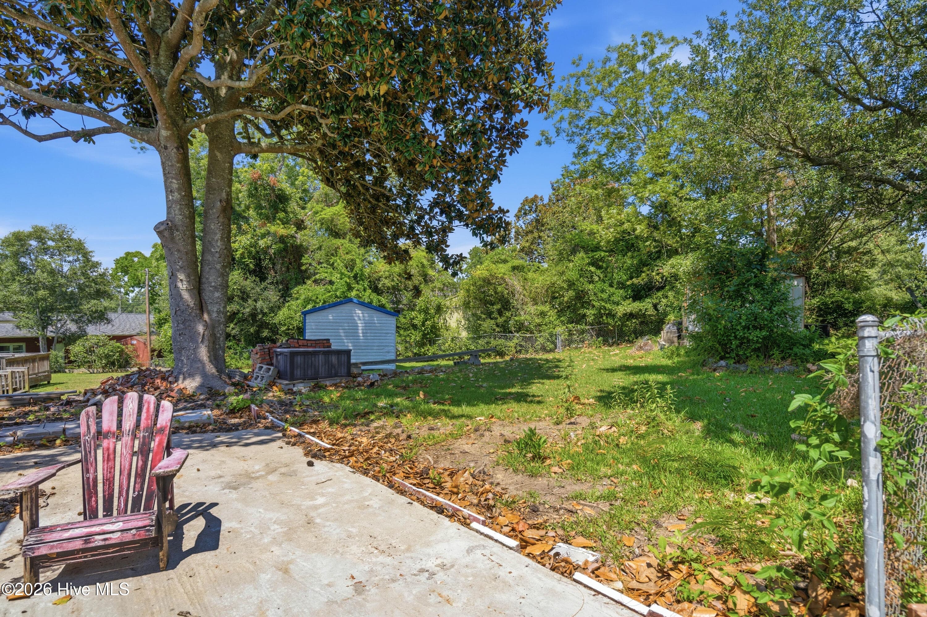 Single Family Residence at 408 S Fifth Street, Swansboro, NC 28584, photo 18 of 22