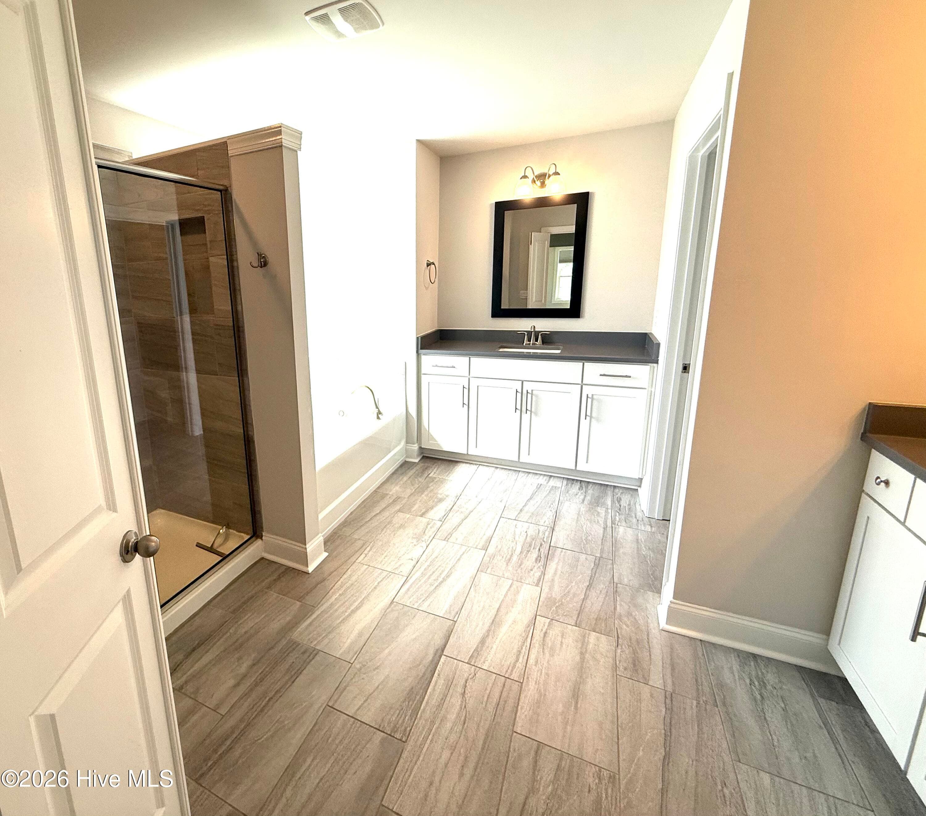 Single Family Residence at 5010 Spring Green Pass, New Bern, NC 28562, photo 94 of 163