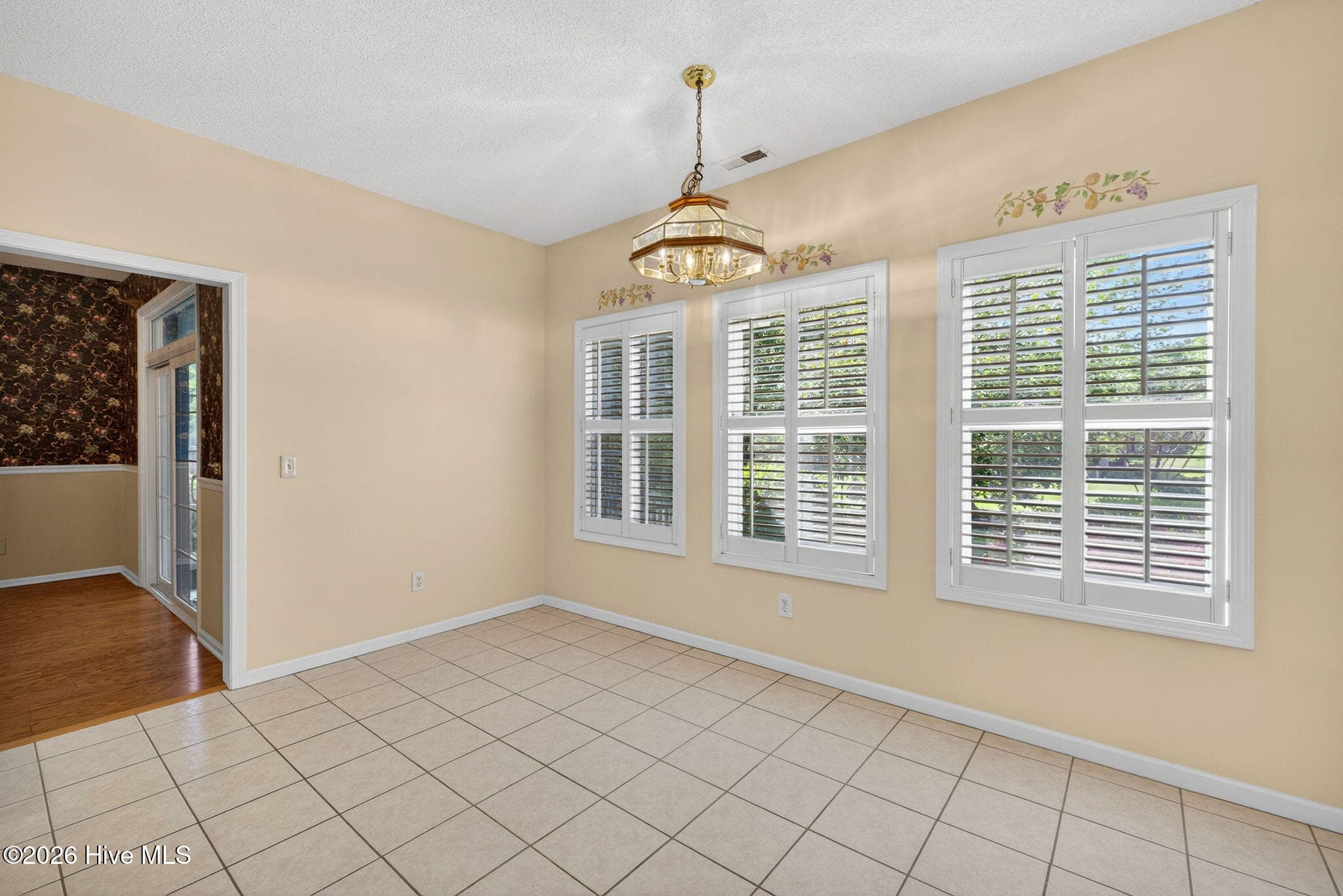 Breakfast Nook - 1113 Willow Pond Lane, Leland, NC 28451