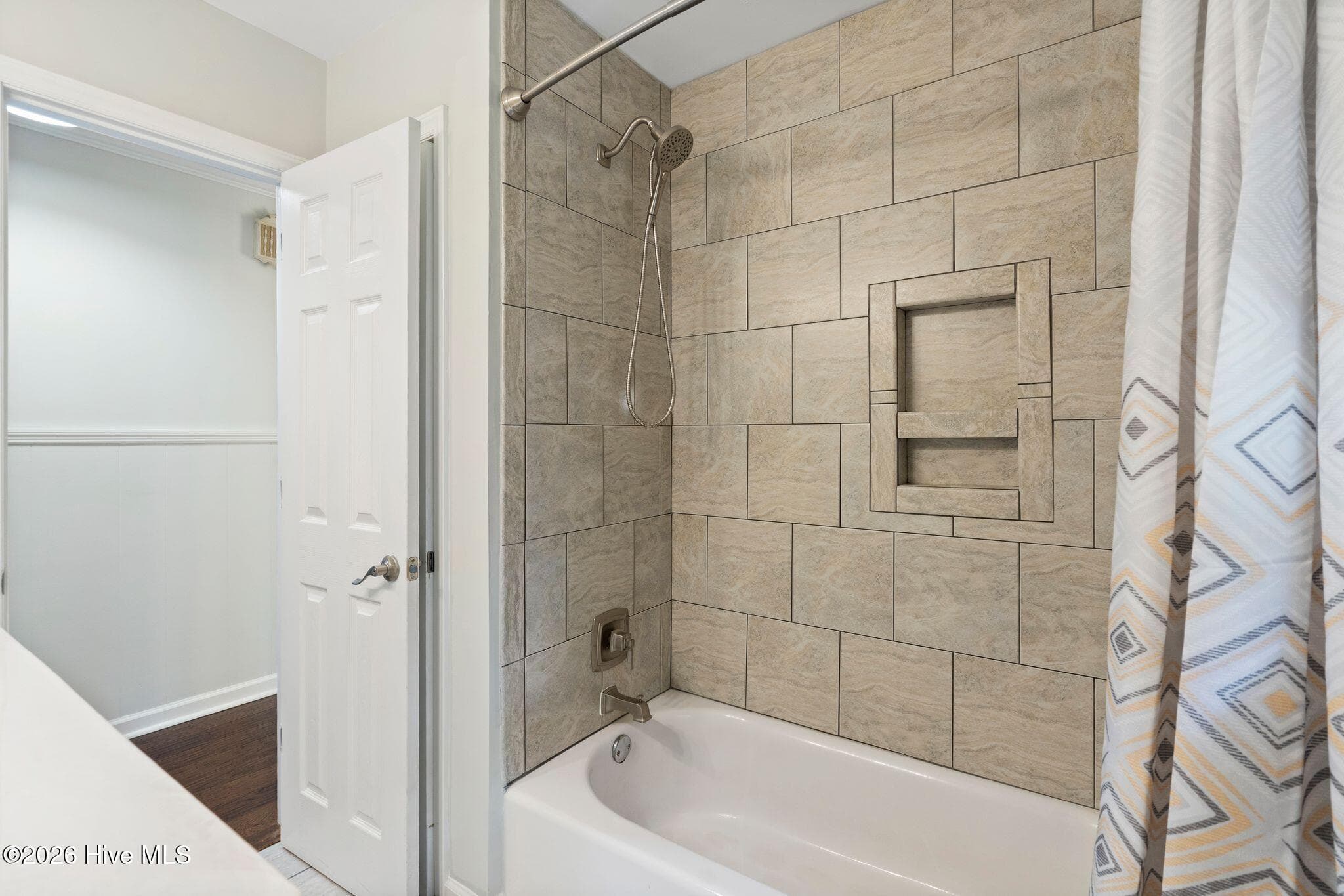 Single Family Residence at 806 Bragg Drive, Wilmington, NC 28409, photo 29 of 57