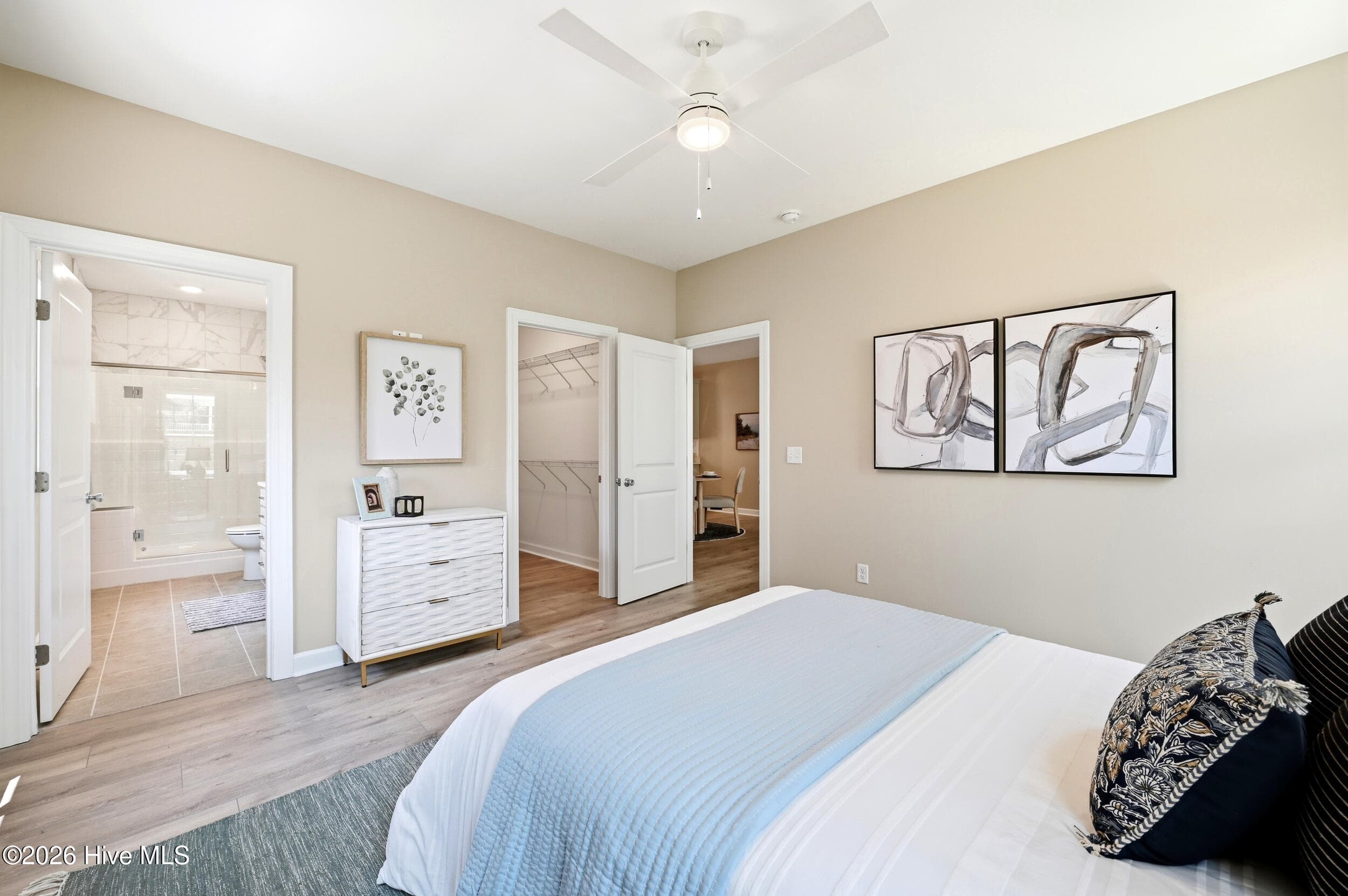 Duplex at 1516 Pinfish Lane, Carolina Beach, NC 28428, photo 3 of 12