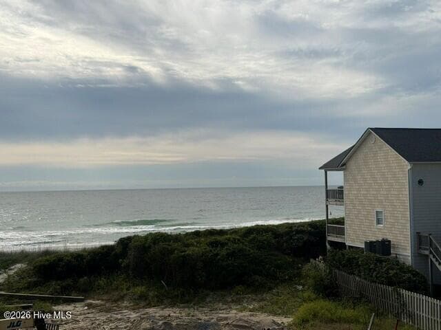 Single Family Residence at 735 Dune Ridge Court, Surf City, NC 28445, photo 36 of 37