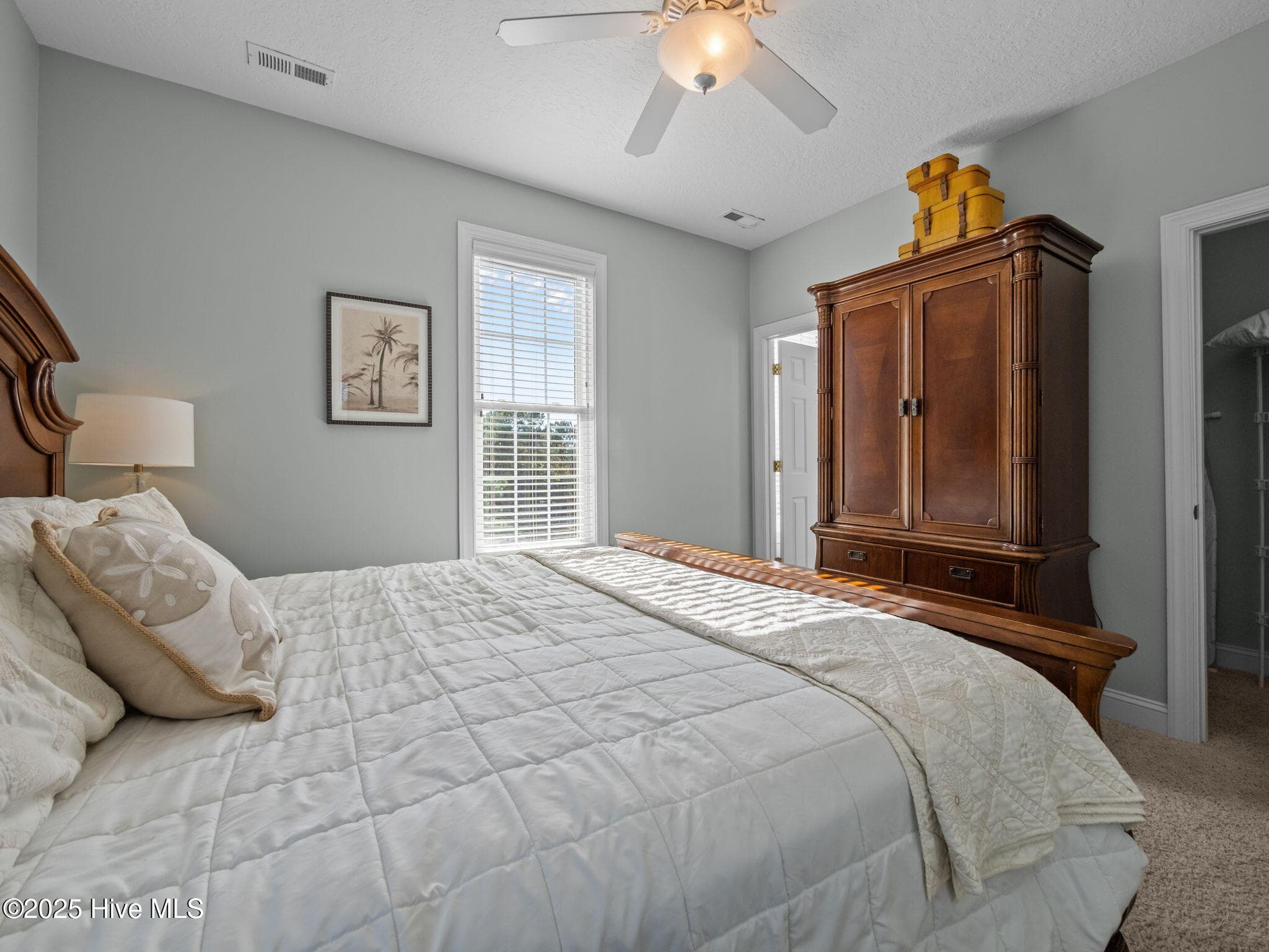 Single Family Residence at 9902 Colonel Hanson Court, Emerald Isle, NC 28594, photo 28 of 56