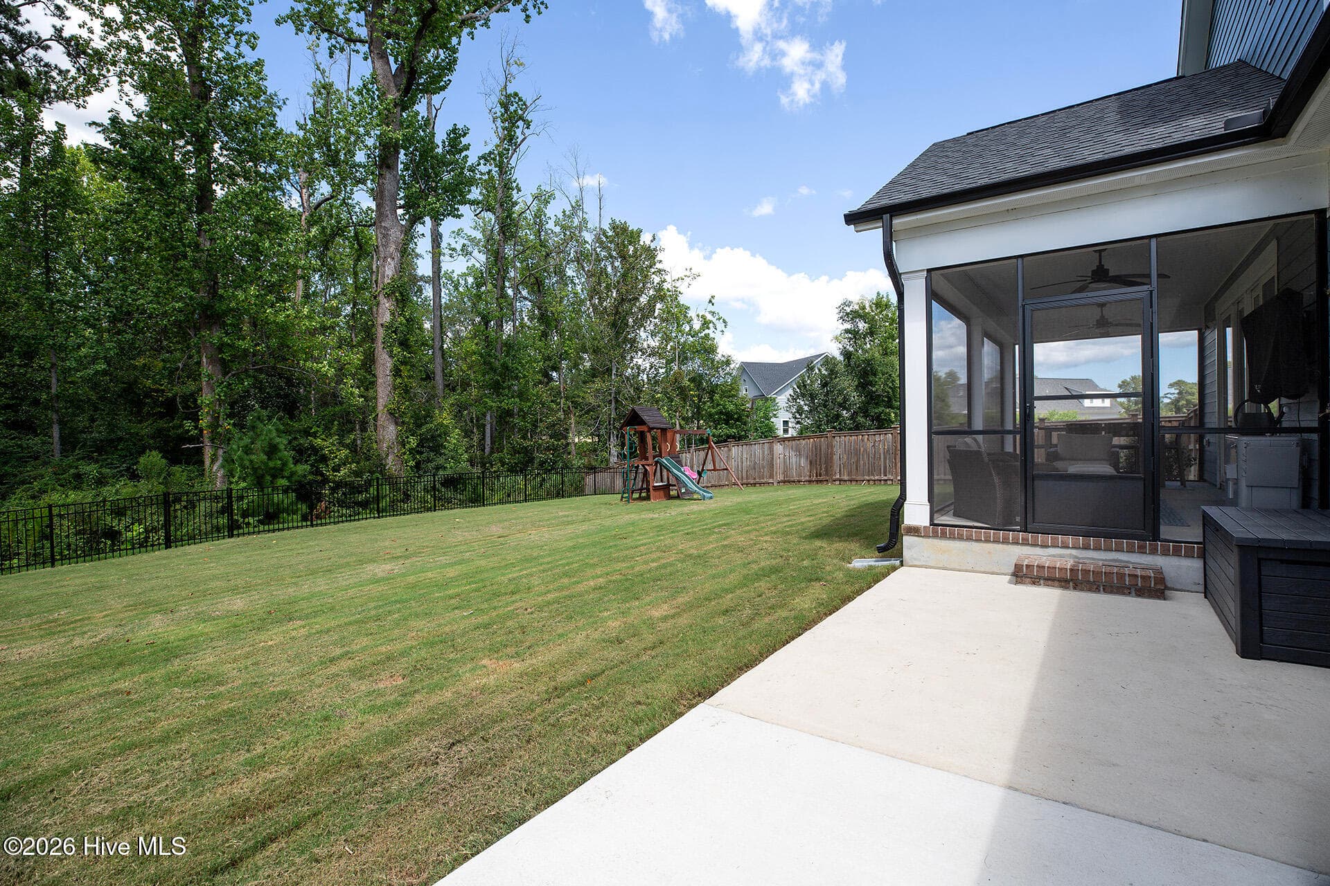Single Family Residence at 2520 Lakeside Circle, Wilmington, NC 28401, photo 62 of 79