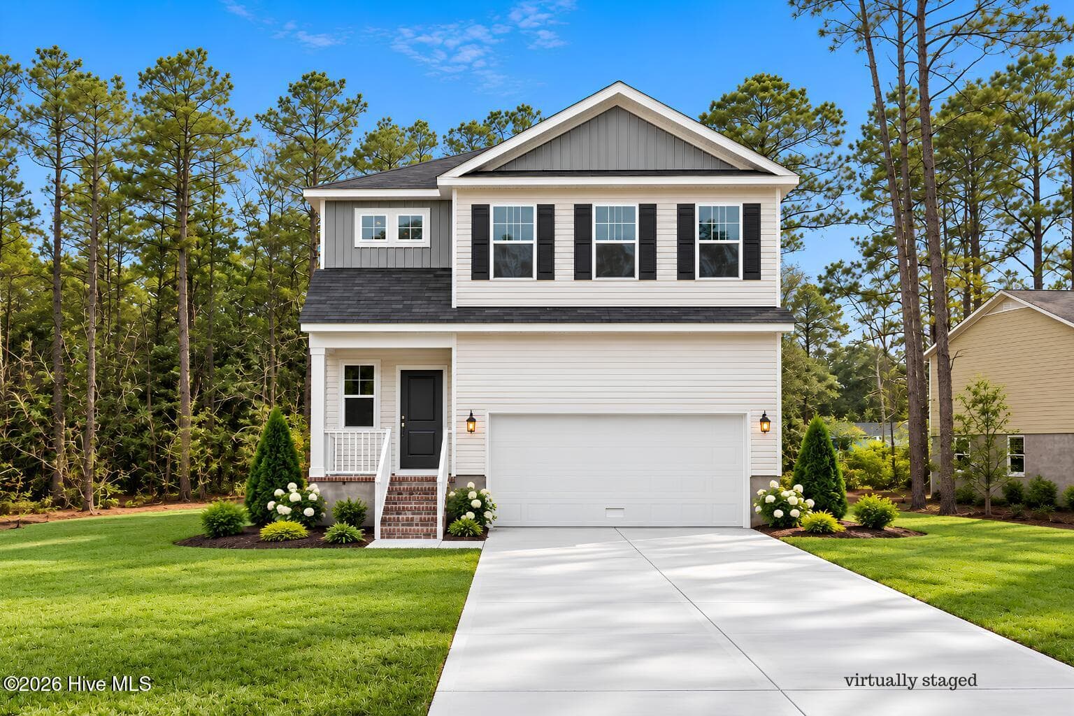Single Family Residence at 717 Helm Drive, New Bern, NC 28560, photo 2 of 25
