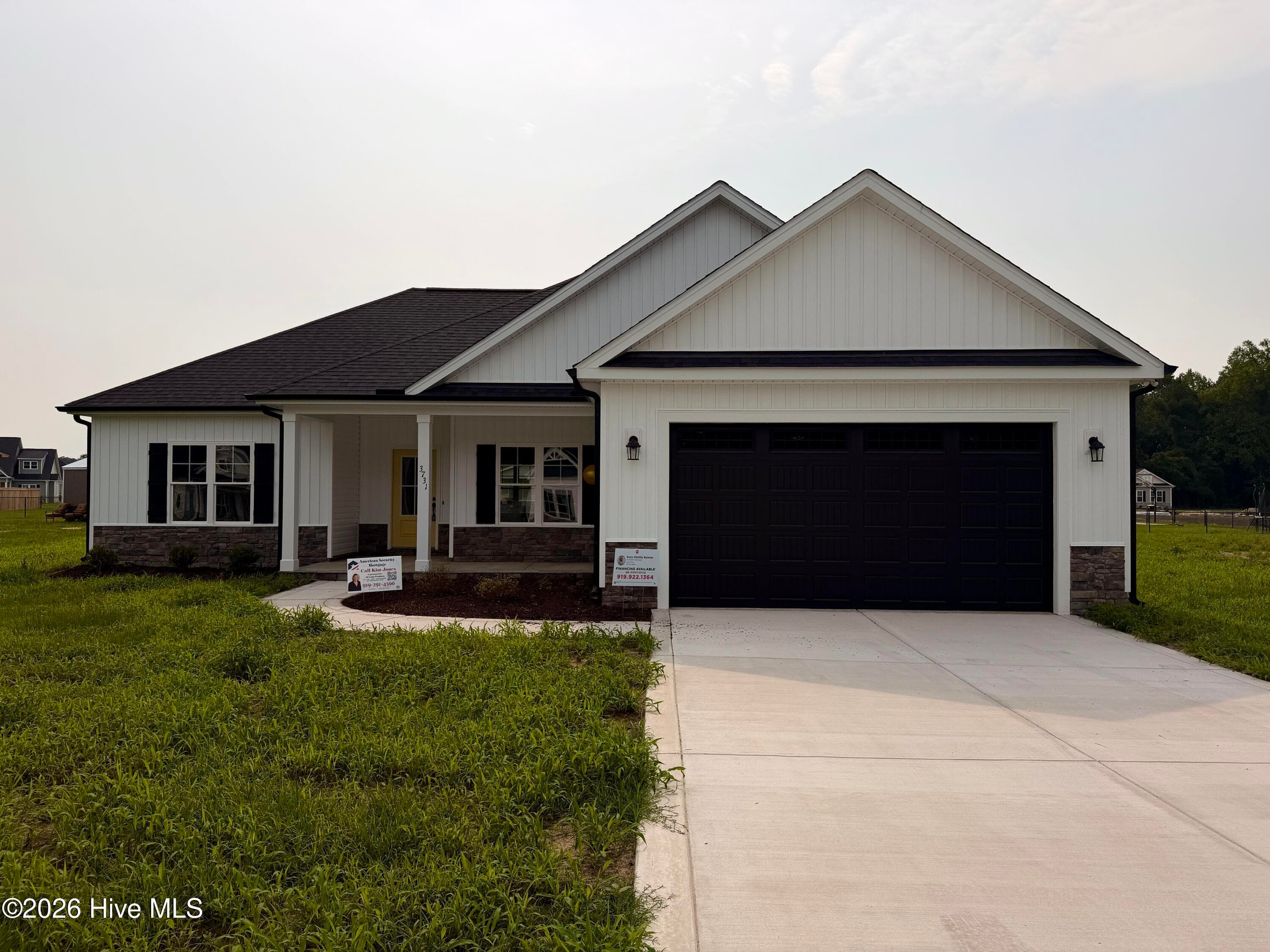 Single Family Residence at 3731 Chatsworth Drive, La Grange, NC 28551, photo 2 of 92