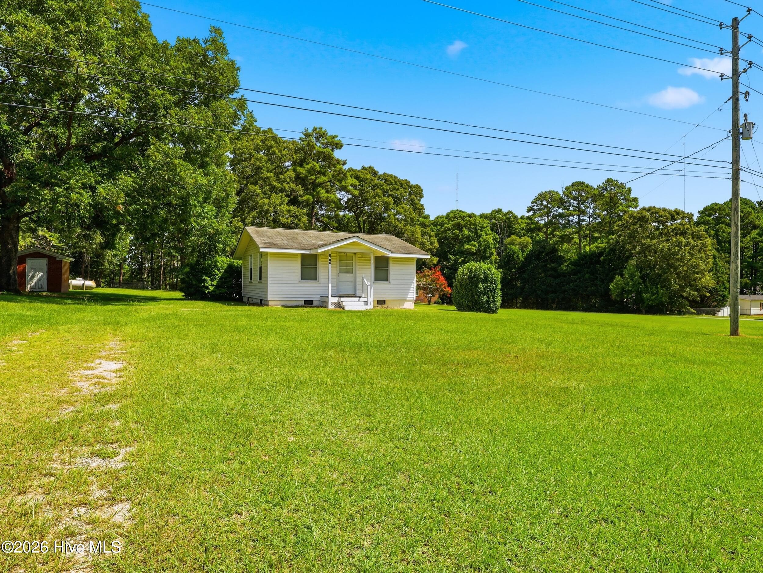 Single Family Residence at 8701 White Oak Road, Garner, NC 27529, photo 36 of 41