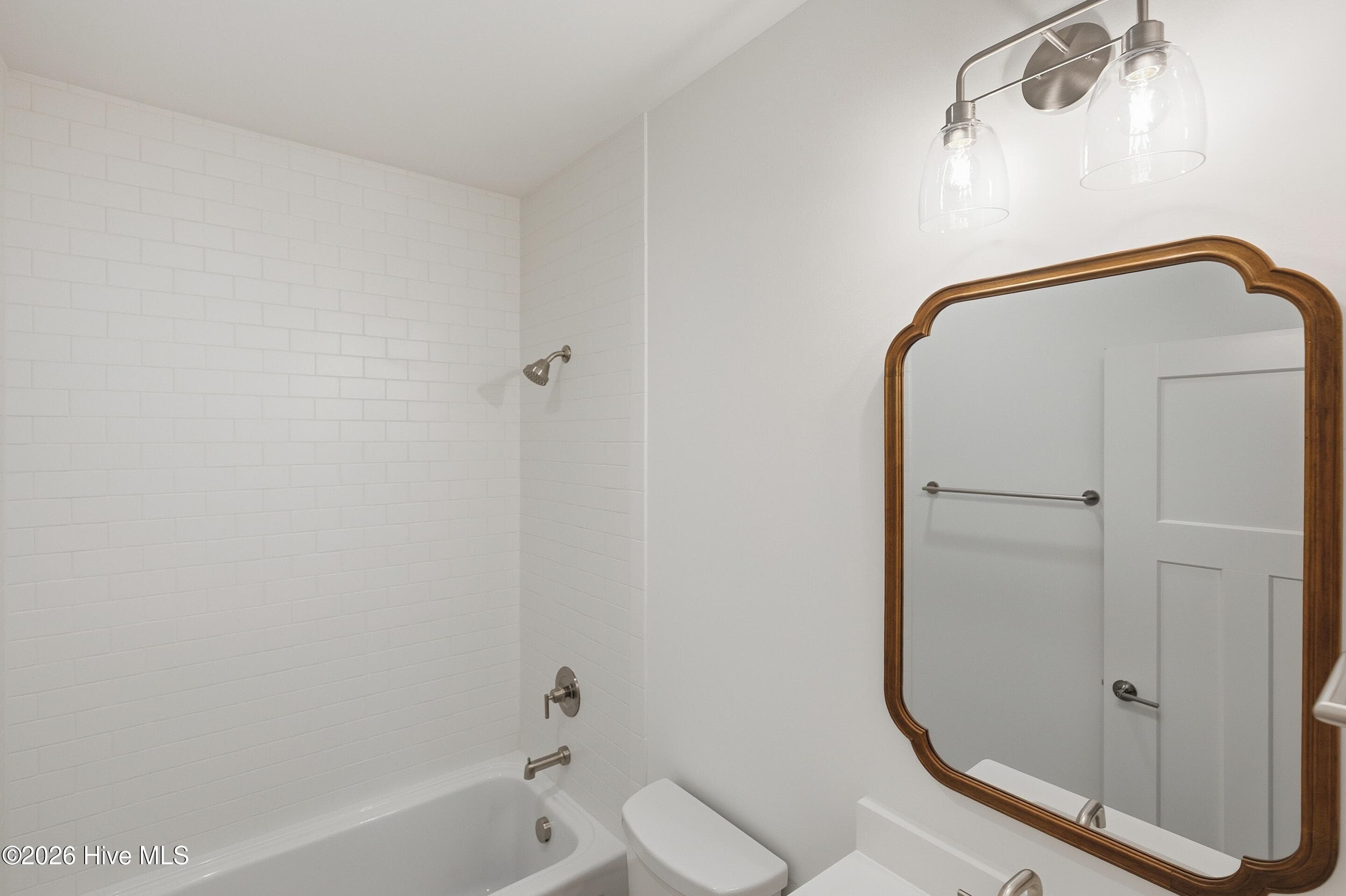 Guest bath - 3392 Eagle Crest Drive SW, Supply, NC 28462