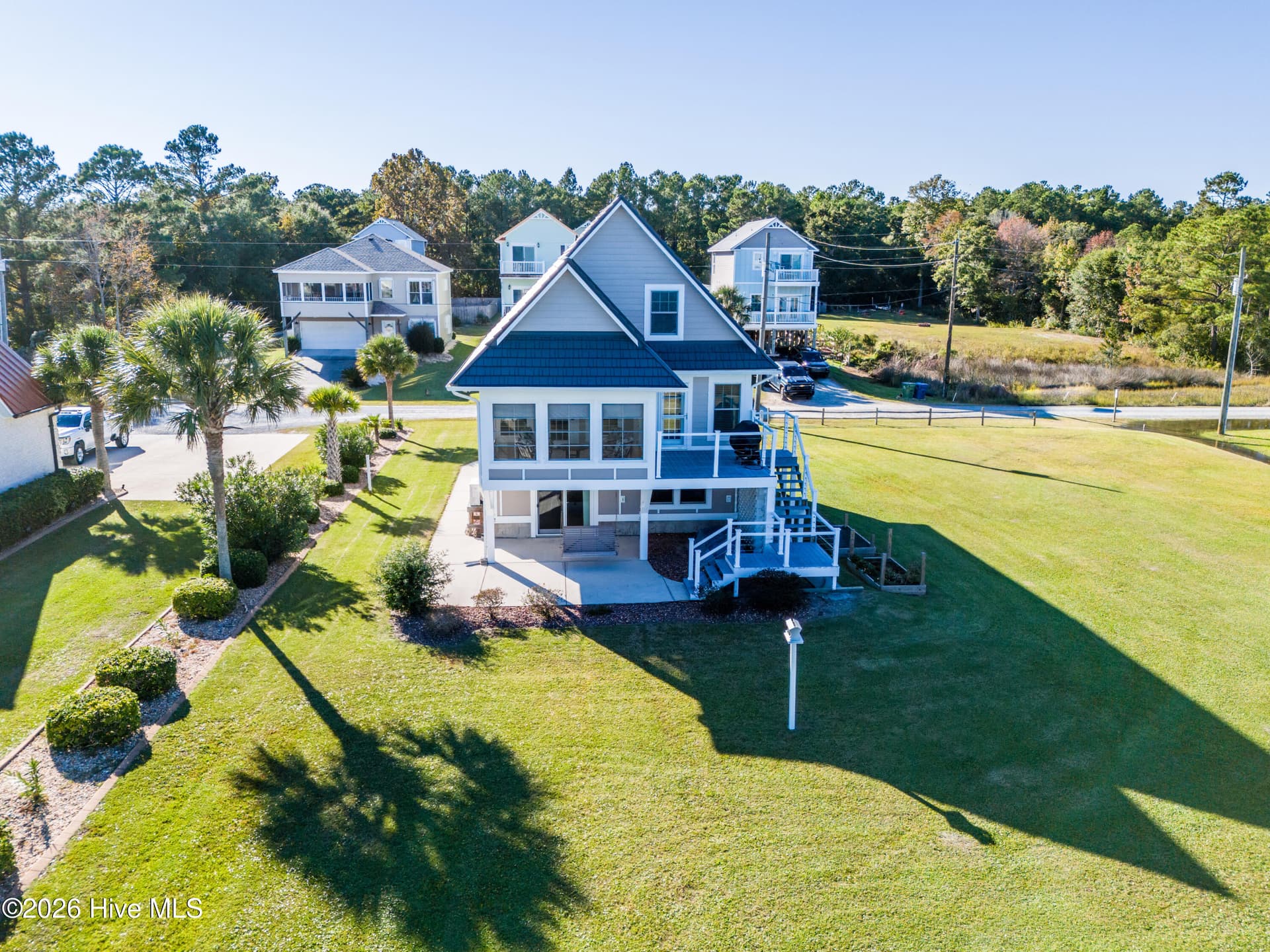 Single Family Residence at 275 Riverside Drive, Sneads Ferry, NC 28460, photo 34 of 47