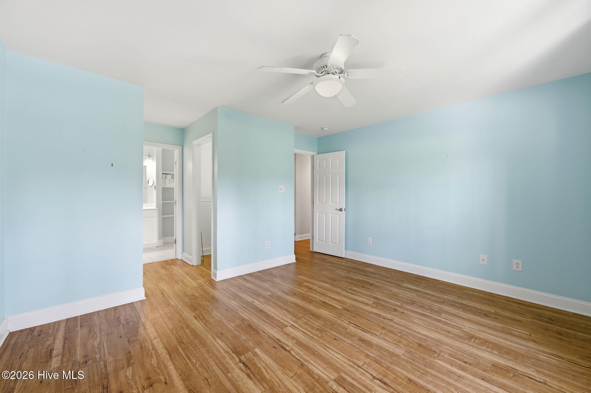 Single Family Residence at 1007 Barkentine Drive, New Bern, NC 28560, photo 20 of 60