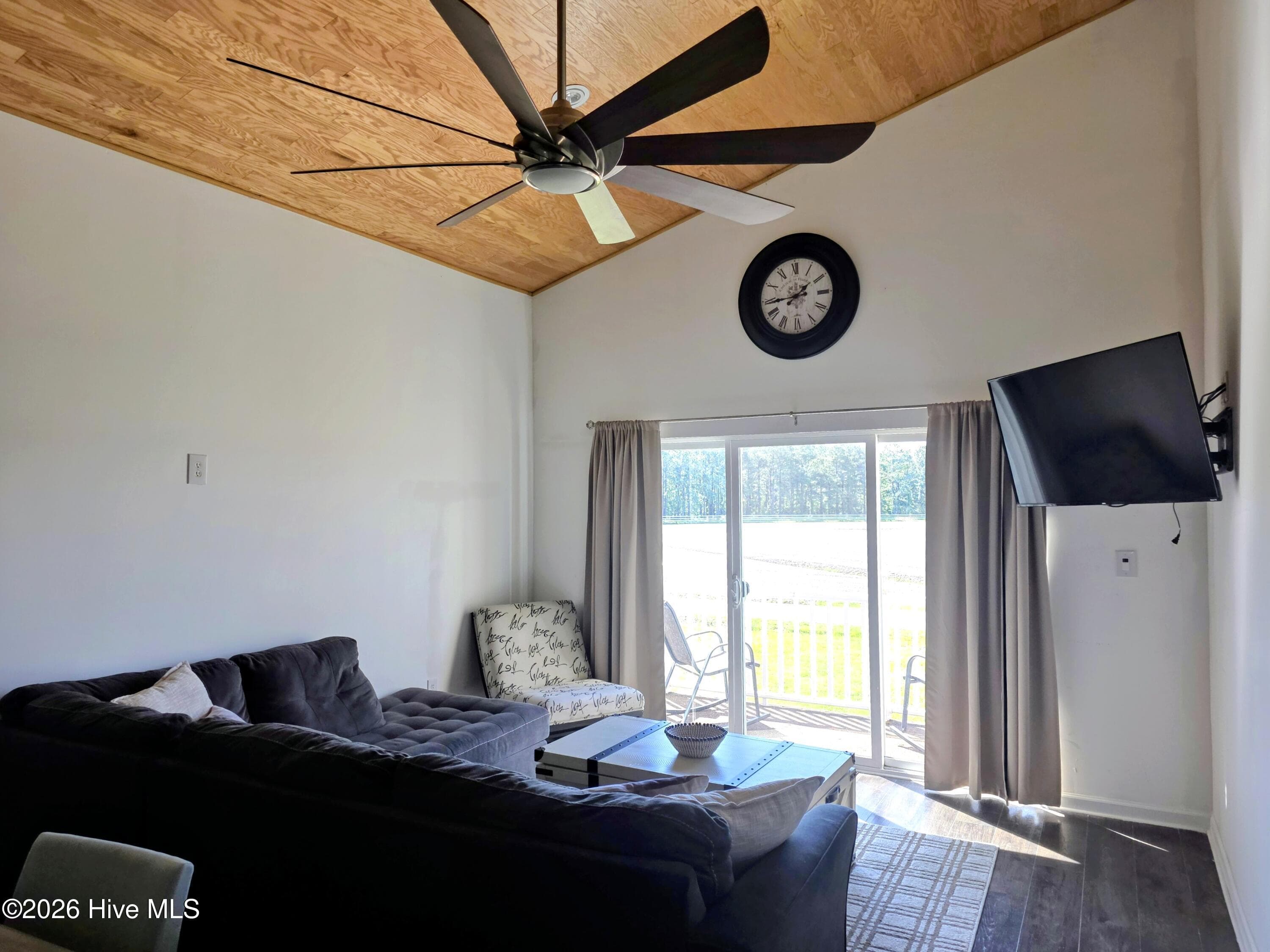 425 Griggs Road, Vandemere, NC 28587