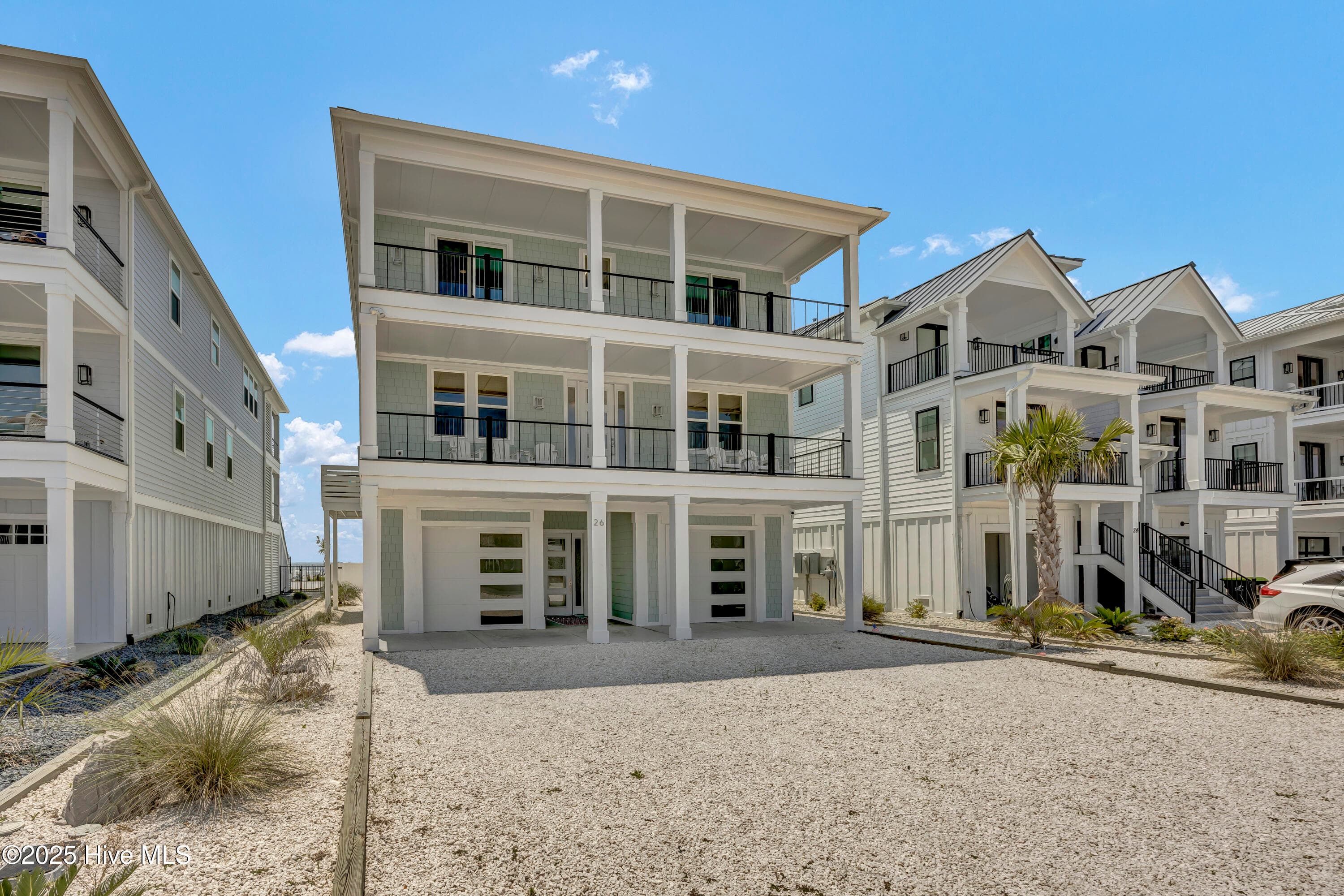 Single Family Residence at 26 Grand View Drive, Ocean Isle Beach, NC 28469, photo 4 of 140