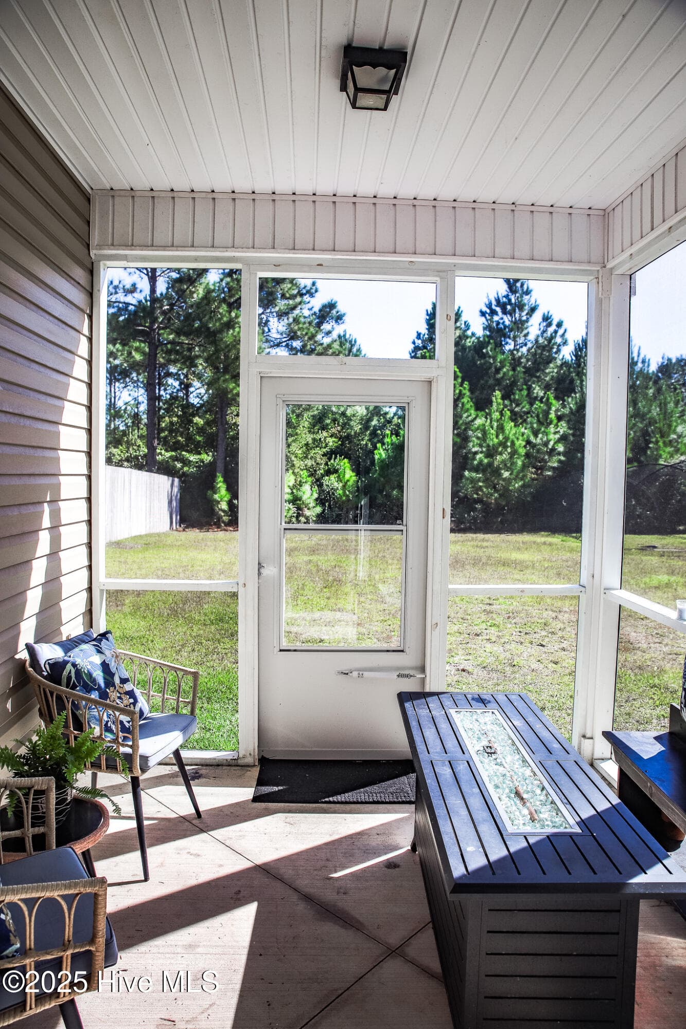Townhouse at 258 Currituck Drive, Holly Ridge, NC 28445, photo 19 of 58