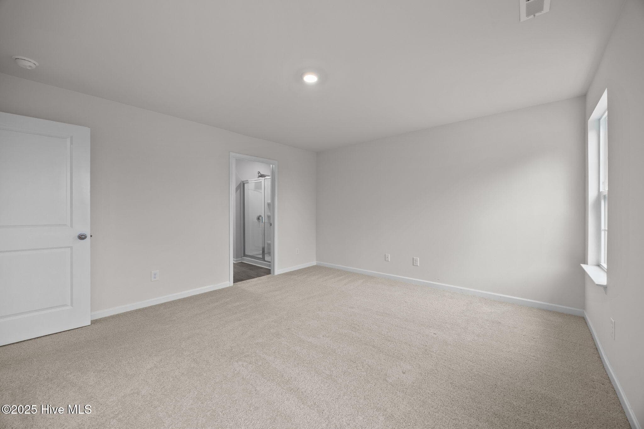 Single Family Residence at 1324 S Wilshire Court, Kinston, NC 28504, photo 23 of 53