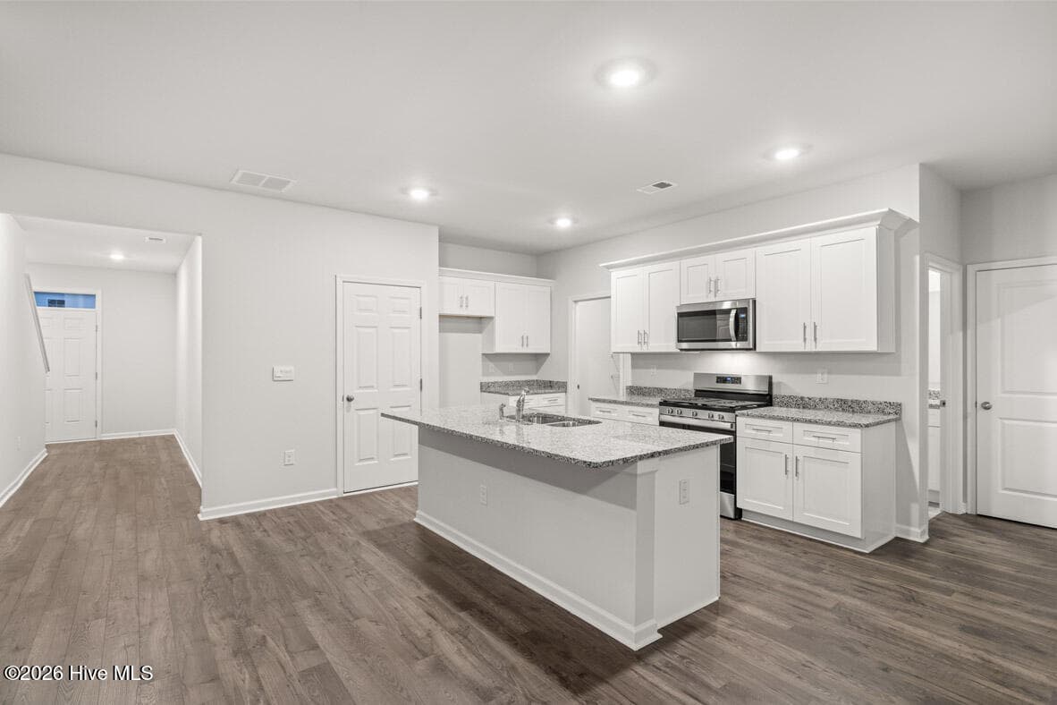 Single Family Residence at 977 Captains Court, Beech Island, SC 29842, photo 8 of 37