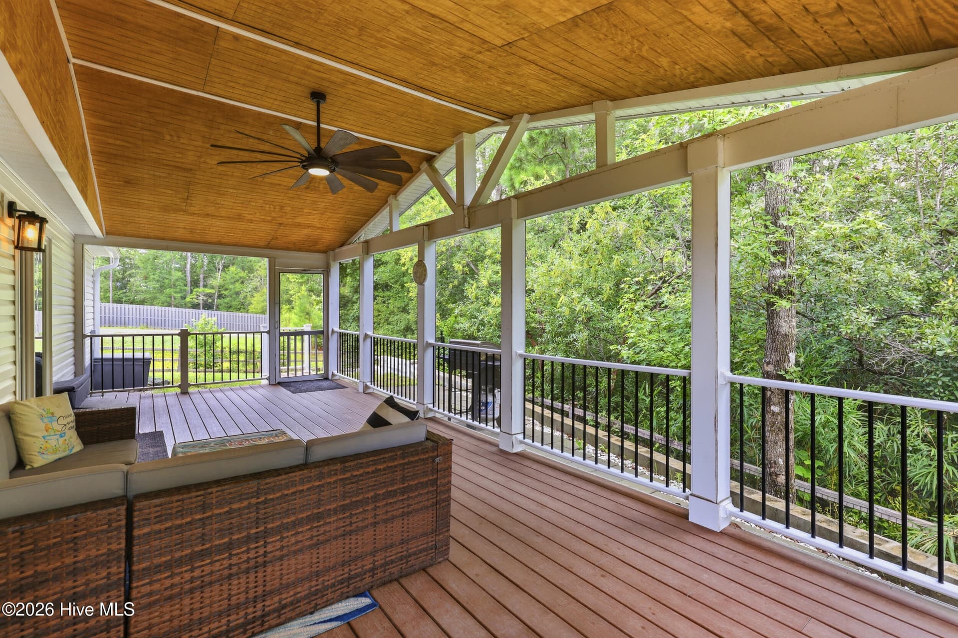Single Family Residence at 530 Poppleton Drive, Hampstead, NC 28443, photo 36 of 61