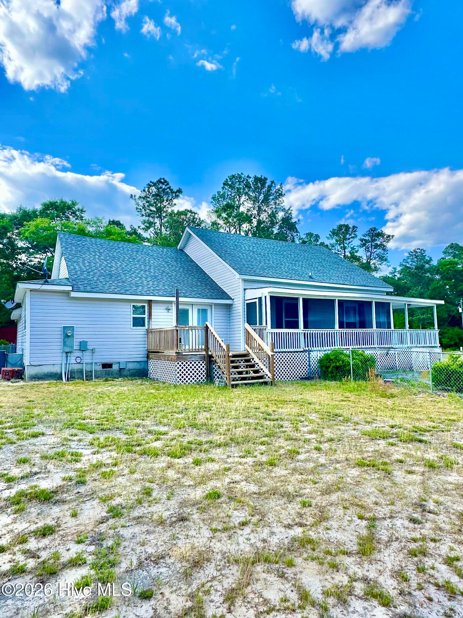588 Lightwood Knot Road, Kelly, NC 28448