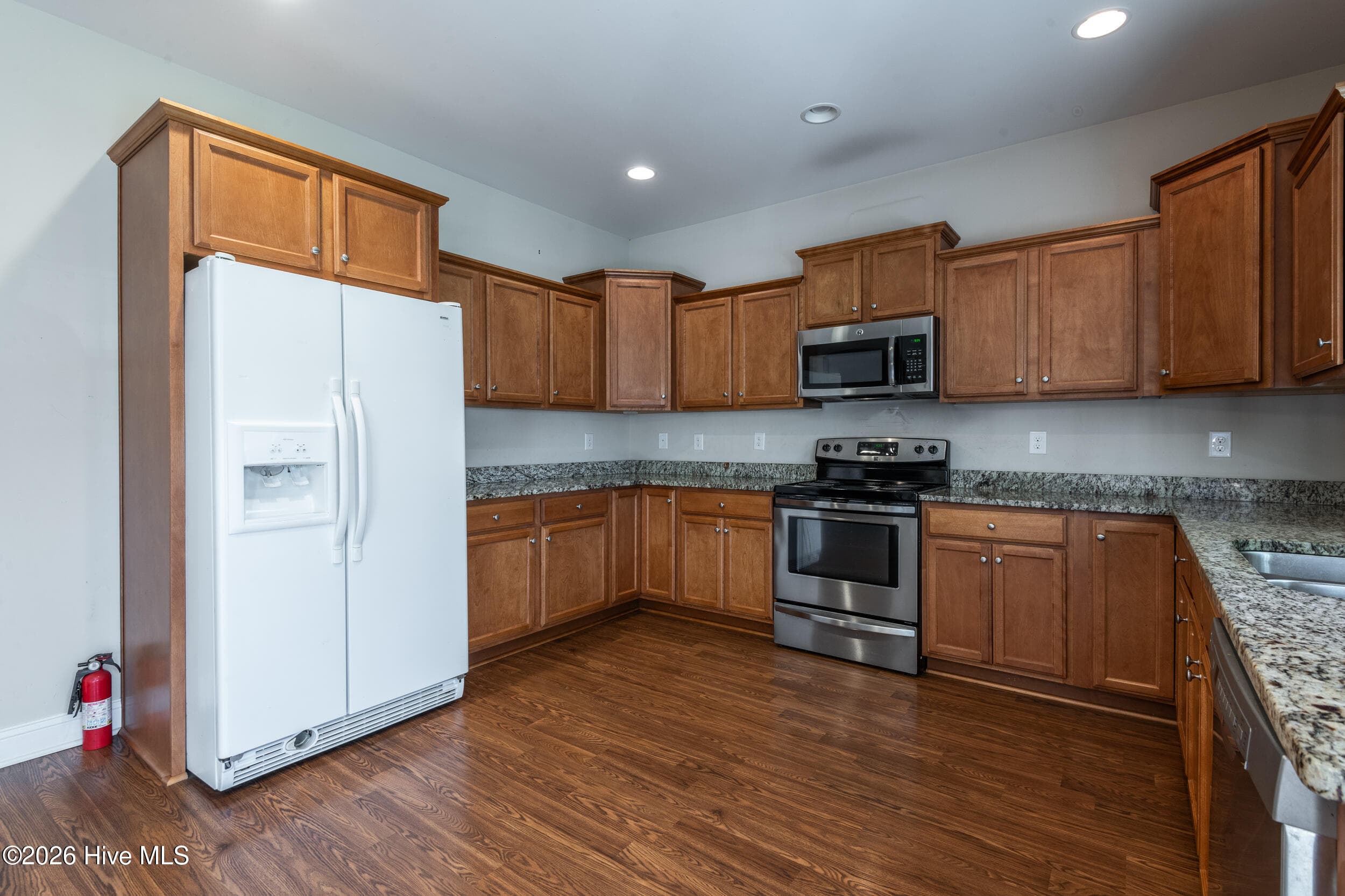 Gas Cook -Top Stove - 297 Copper Creek Drive, Winterville, NC 28590