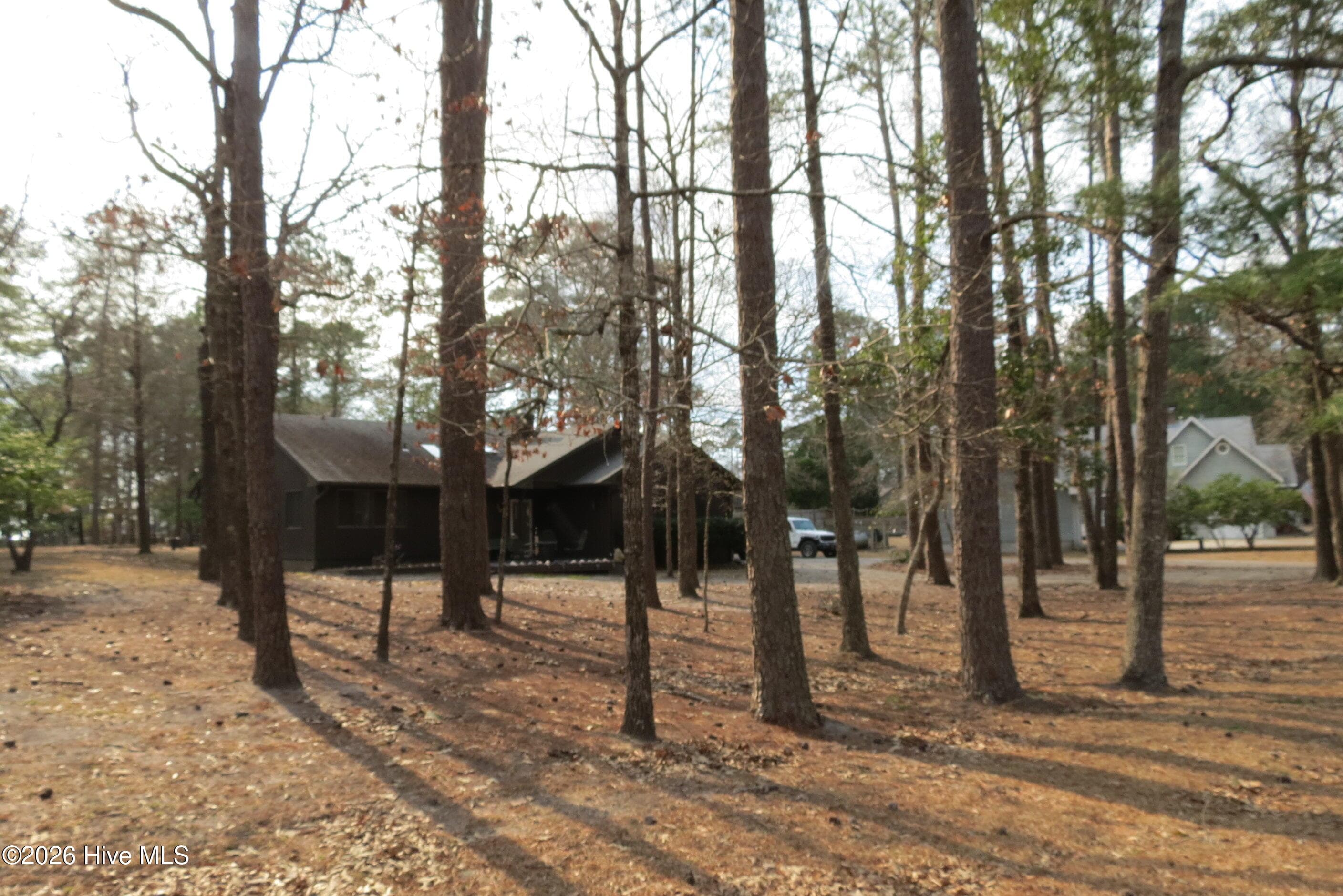 Single Family Residence at 135 Wilson Circle, Minnesott Beach, NC 28510, photo 3 of 75