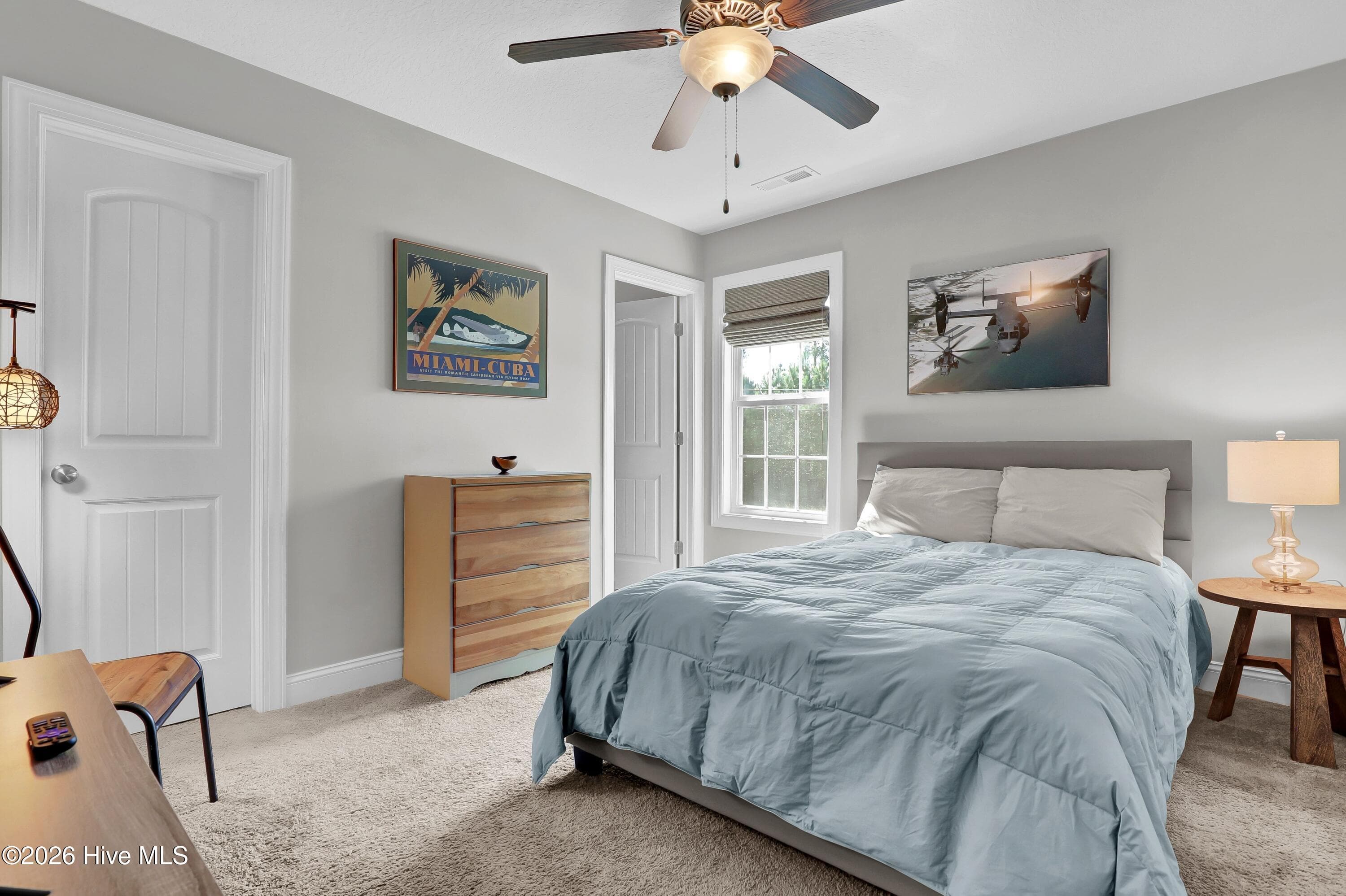 Townhouse at 123 W Murrow Lane, Jacksonville, NC 28546, photo 17 of 25