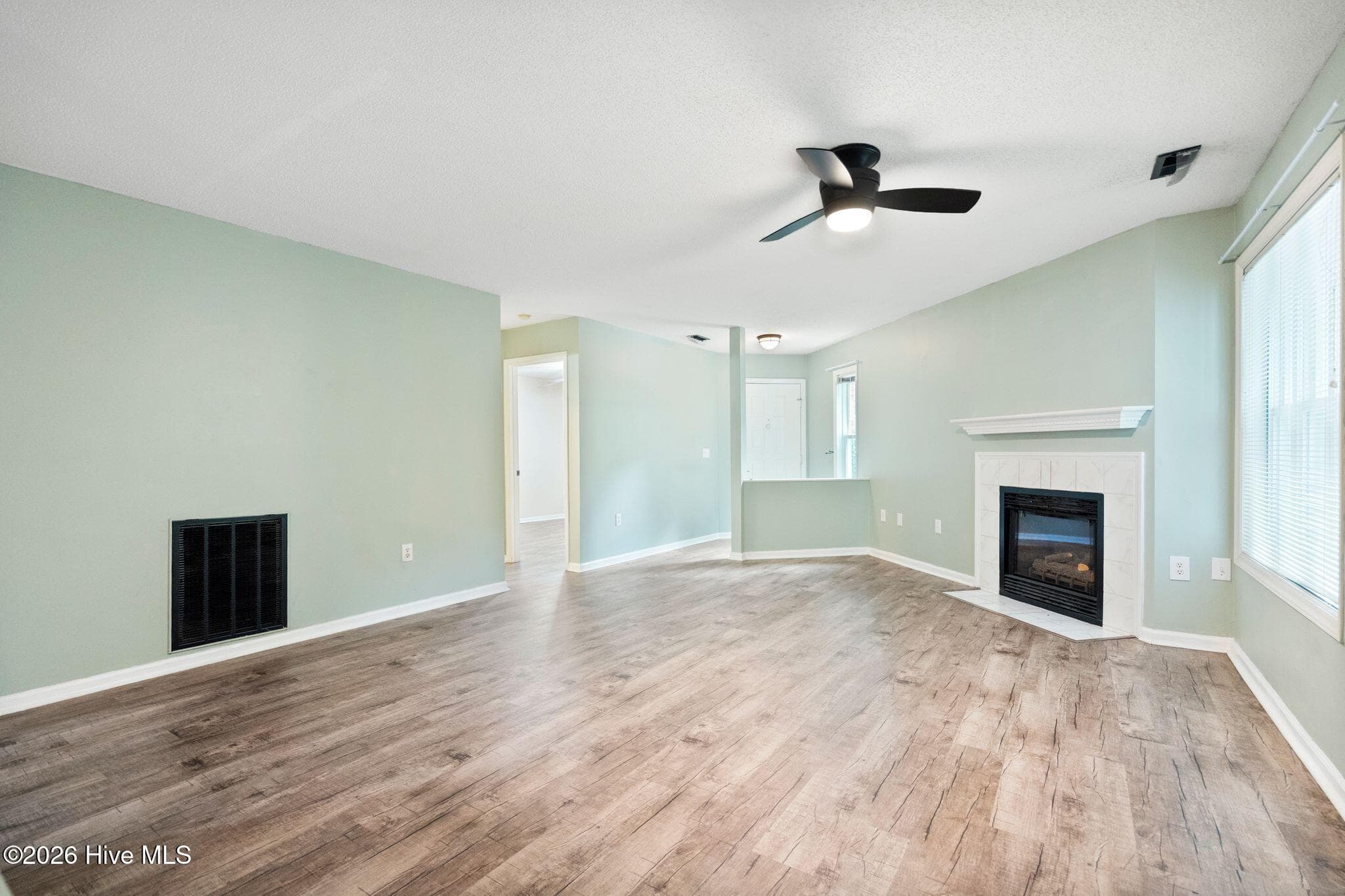 Condominium at 4108 Breezewood Drive Apt 101, Wilmington, NC 28412, photo 7 of 62