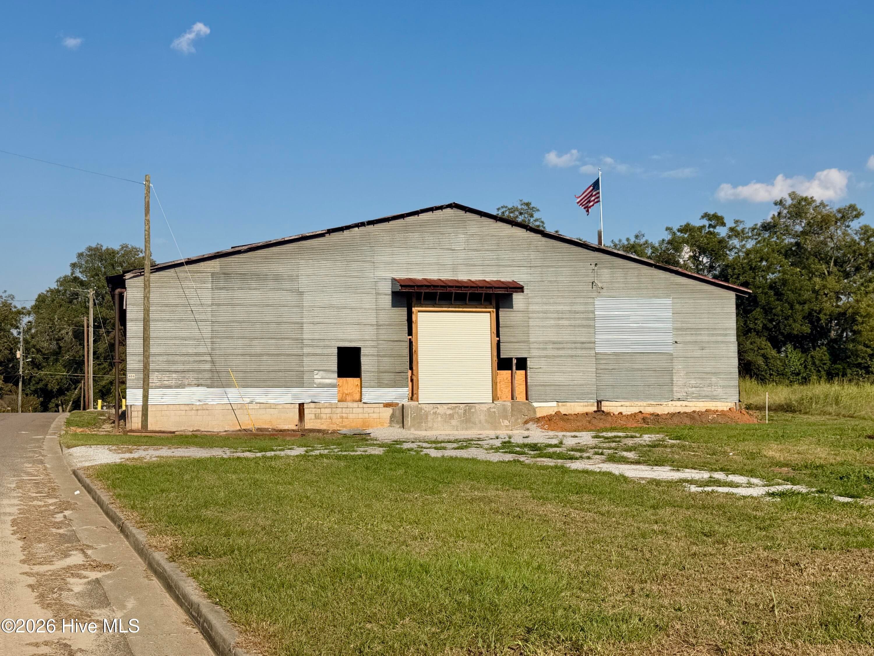 Warehouse at 408 E 8th Street, Waynesboro, GA 30830, photo 6 of 21