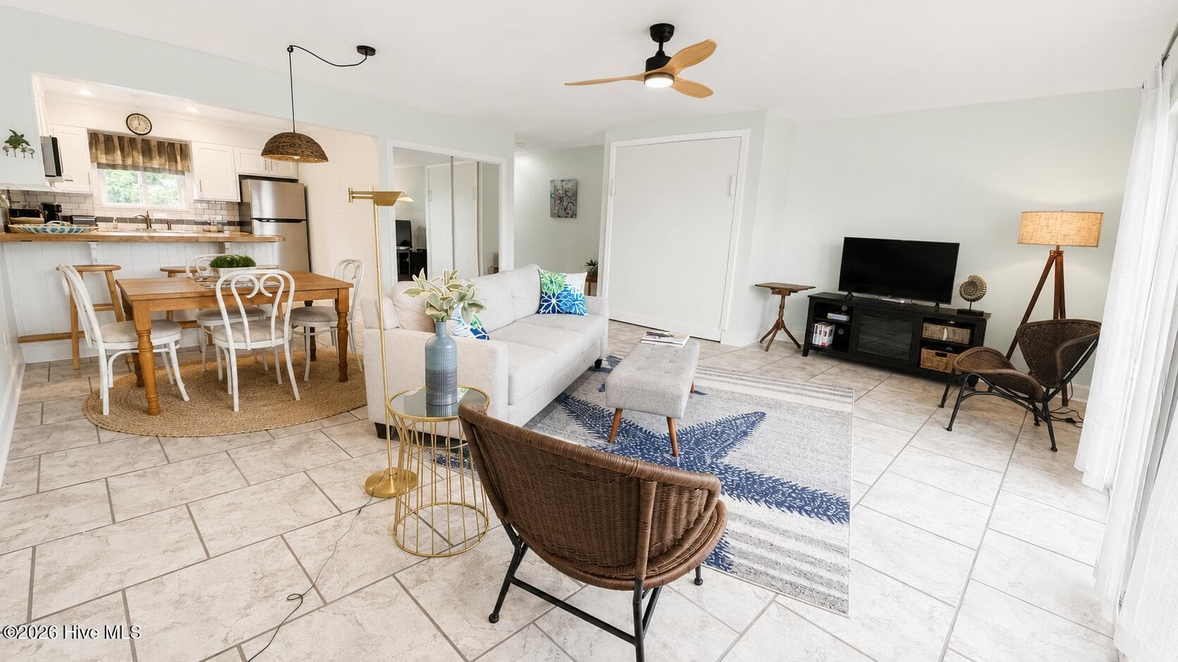 Condominium at 2213 Harbourside Drive, New Bern, NC 28560, photo 14 of 55