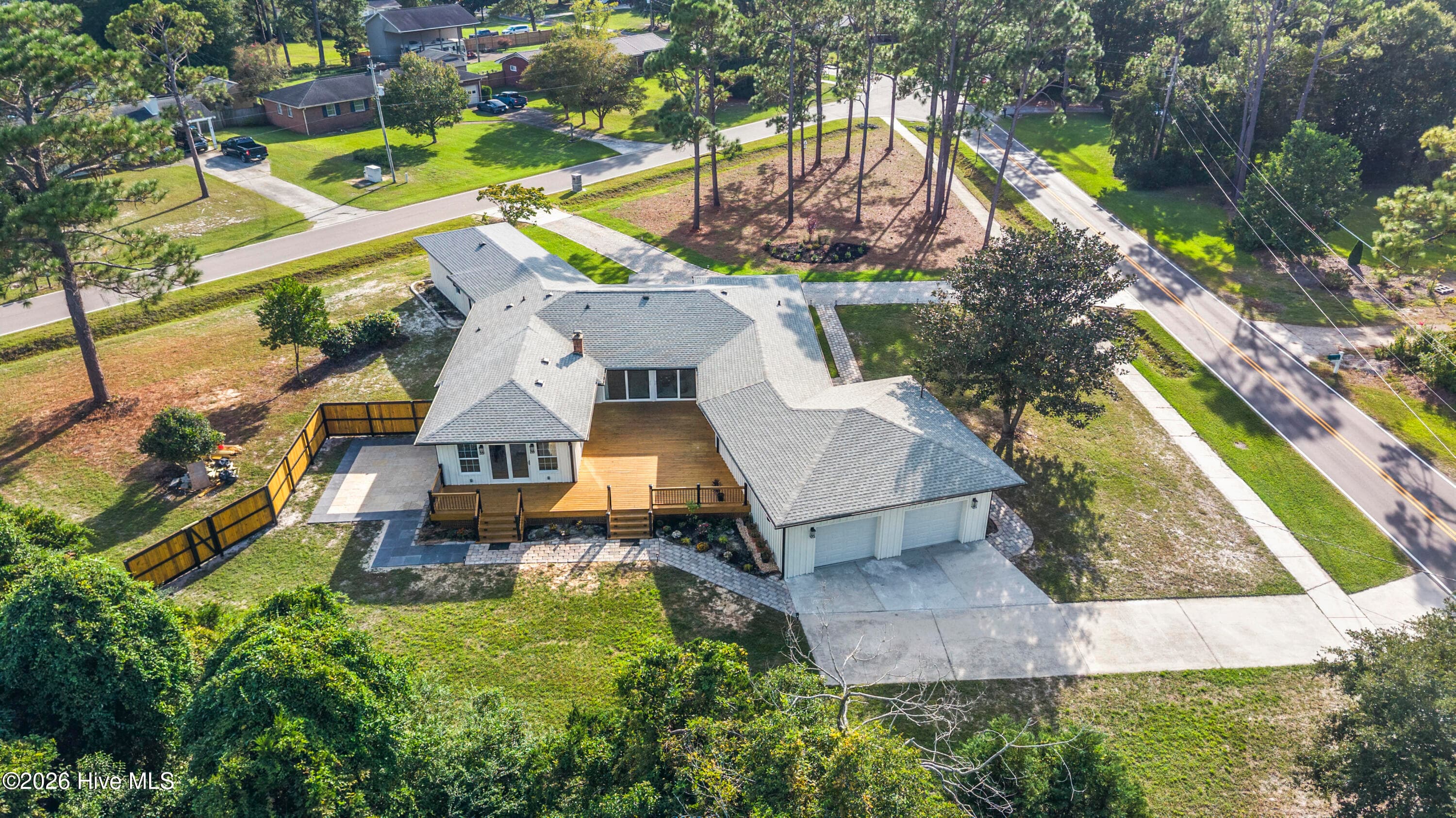 Single Family Residence at 701 Pine Valley Drive, Wilmington, NC 28412, photo 5 of 89