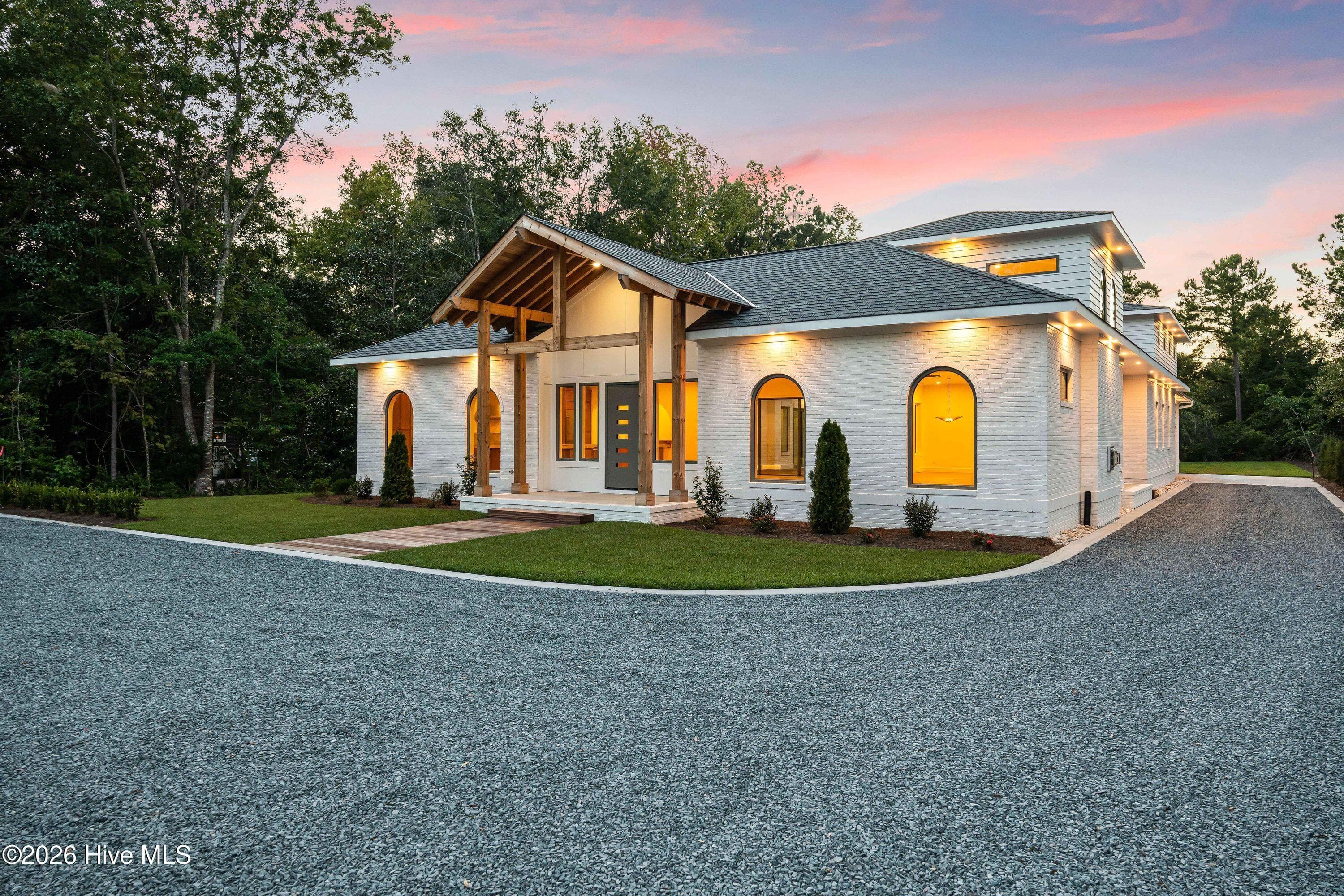 Single Family Residence at 1904 Middle Sound Loop Road, Wilmington, NC 28411, photo 2 of 102
