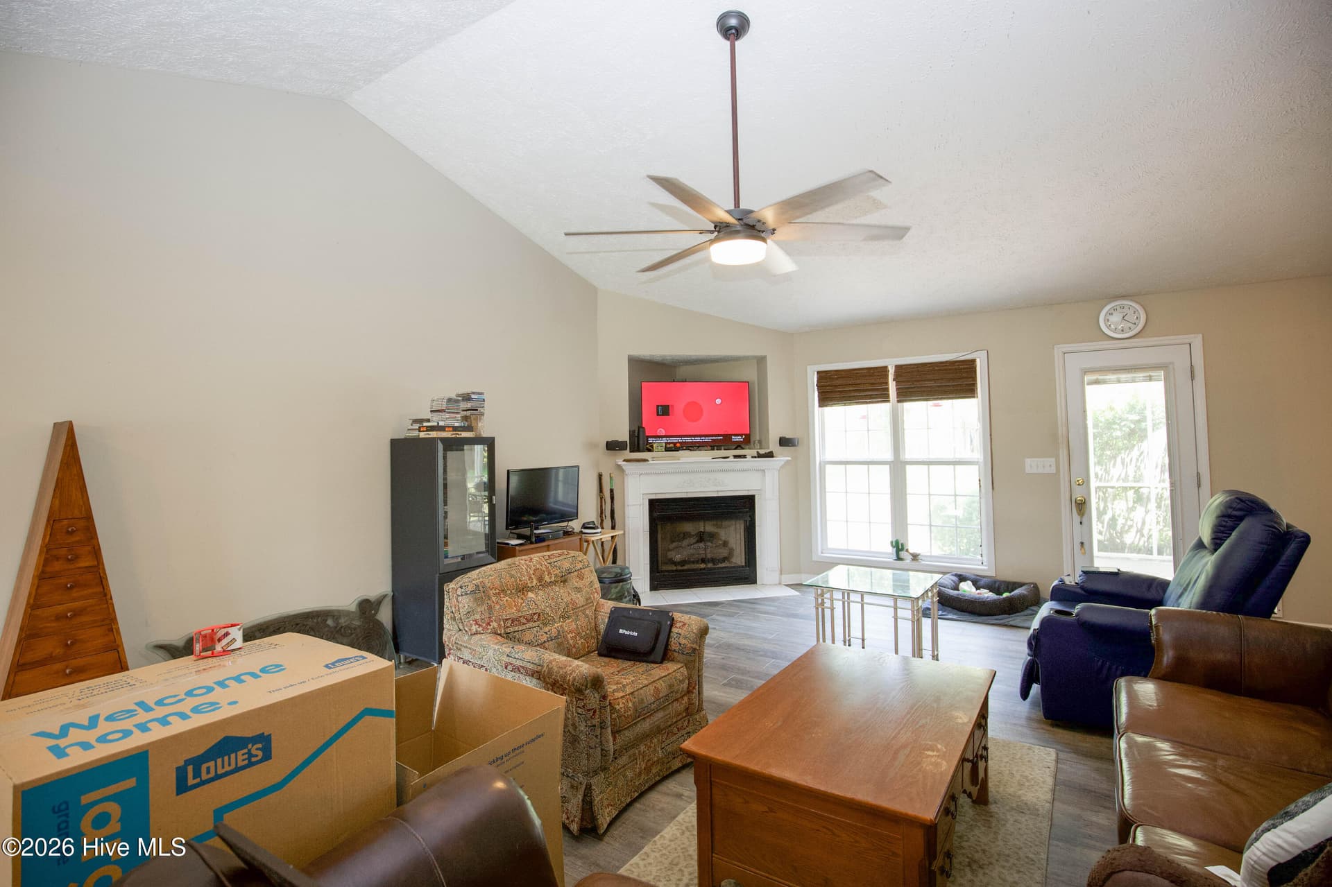 Single Family Residence at 340 Queens Cove Way, Carthage, NC 28327, photo 6 of 38