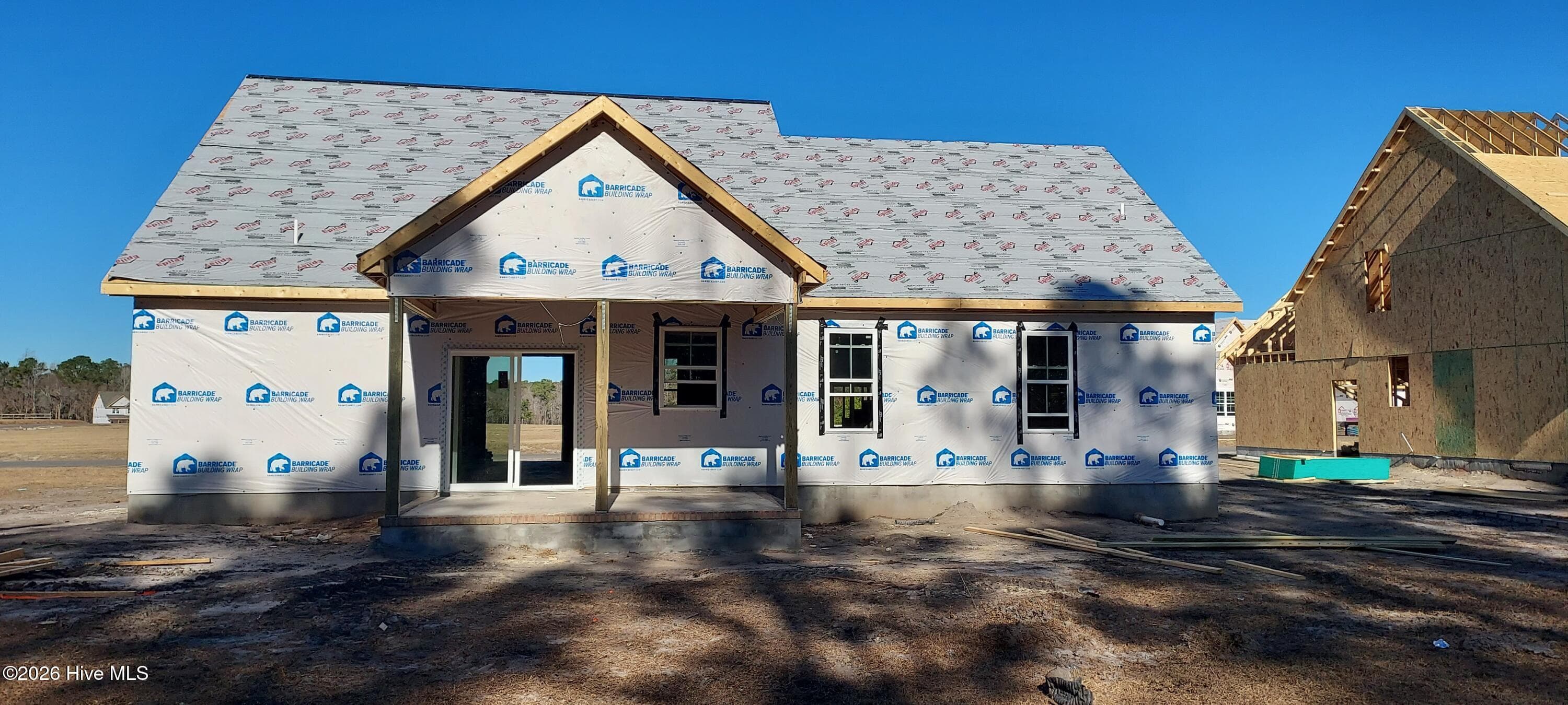 Single Family Residence at 110 Rolling Water Lane, Swansboro, NC 28584, photo 4 of 27