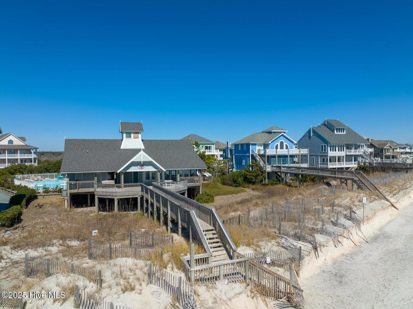 Single Family Residence at 124 N Permuda Wynd Drive, North Topsail Beach, NC 28460, photo 6 of 84