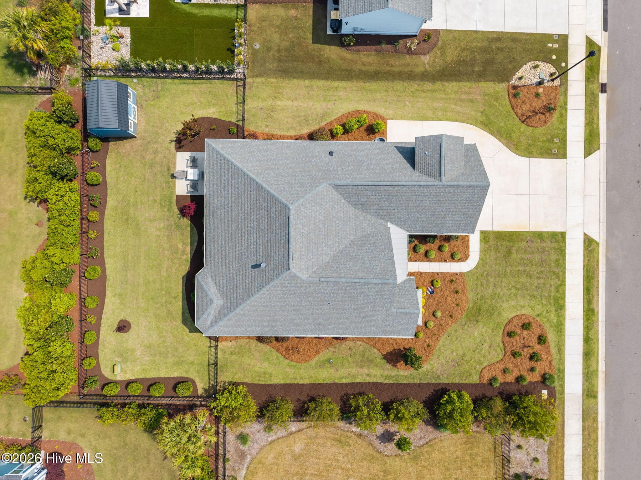 Single Family Residence at 105 E Keel Drive, Hampstead, NC 28443, photo 36 of 134