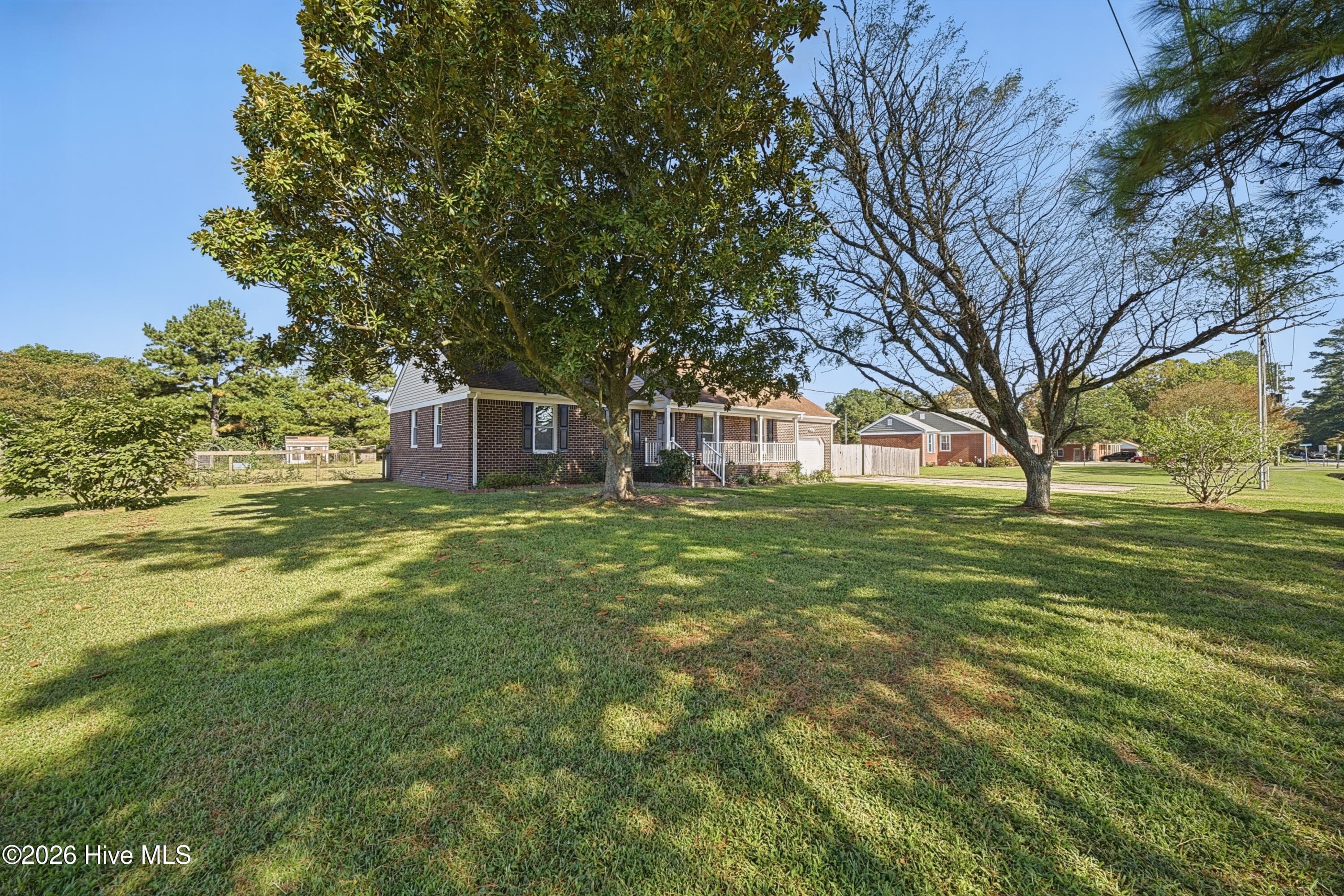 Single Family Residence at 240 Puddin Ridge Road, Moyock, NC 27958, photo 2 of 40