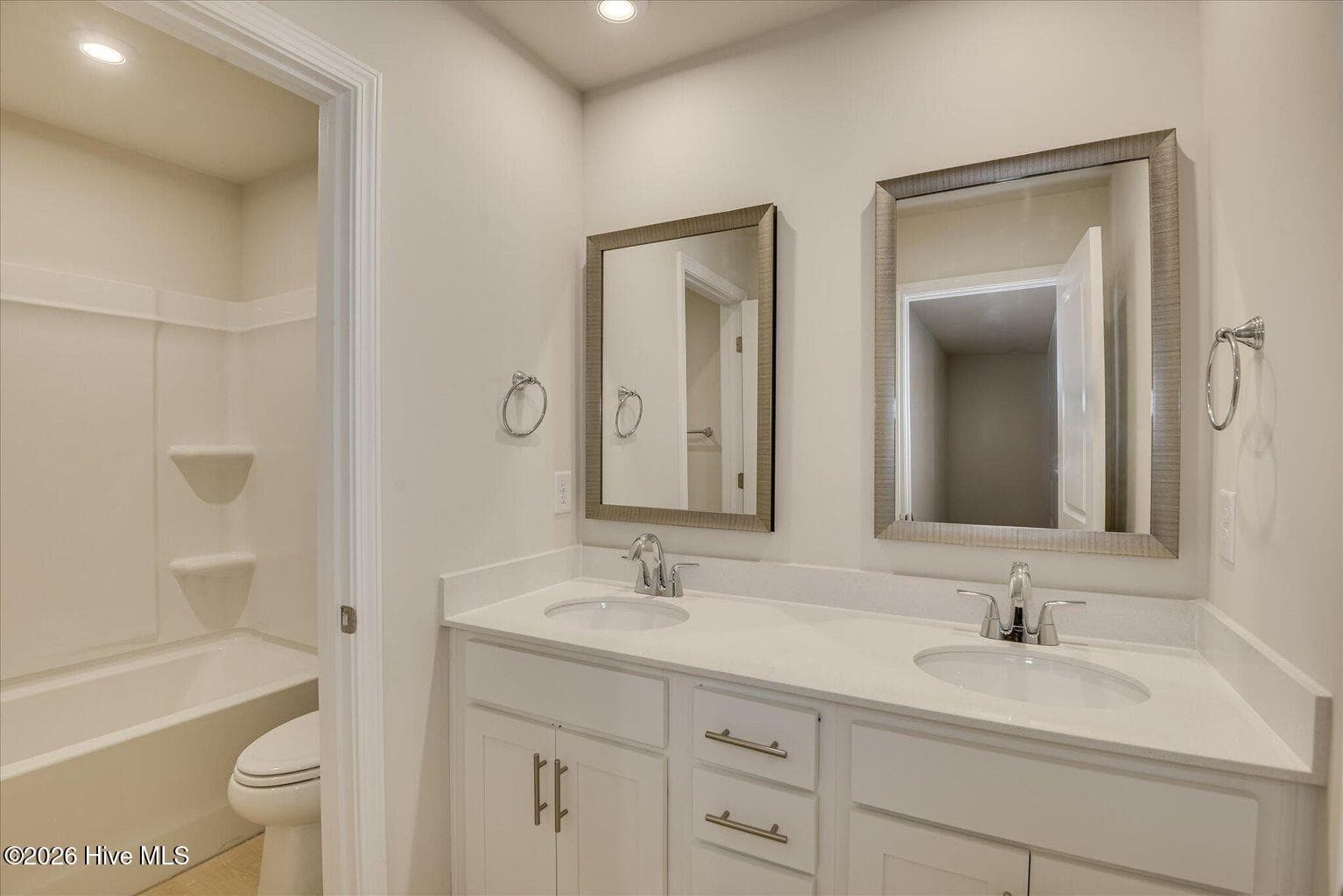 Single Family Residence at 4036 Hartshorn Circle, Aiken, SC 29801, photo 5 of 57